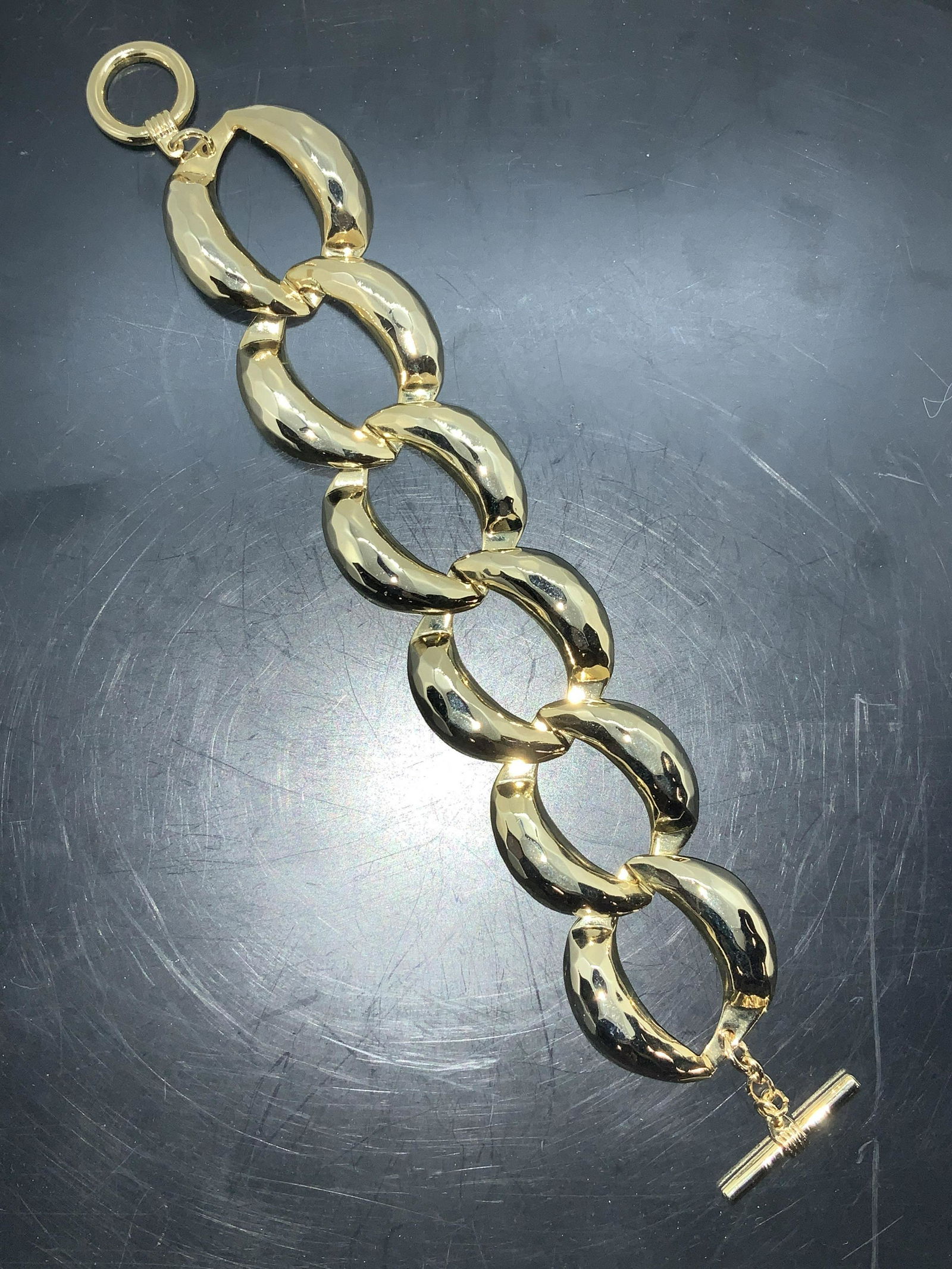 Chunky Lrg Curd Link Bracelet in Goldtone, Jewelry (1 of 6)