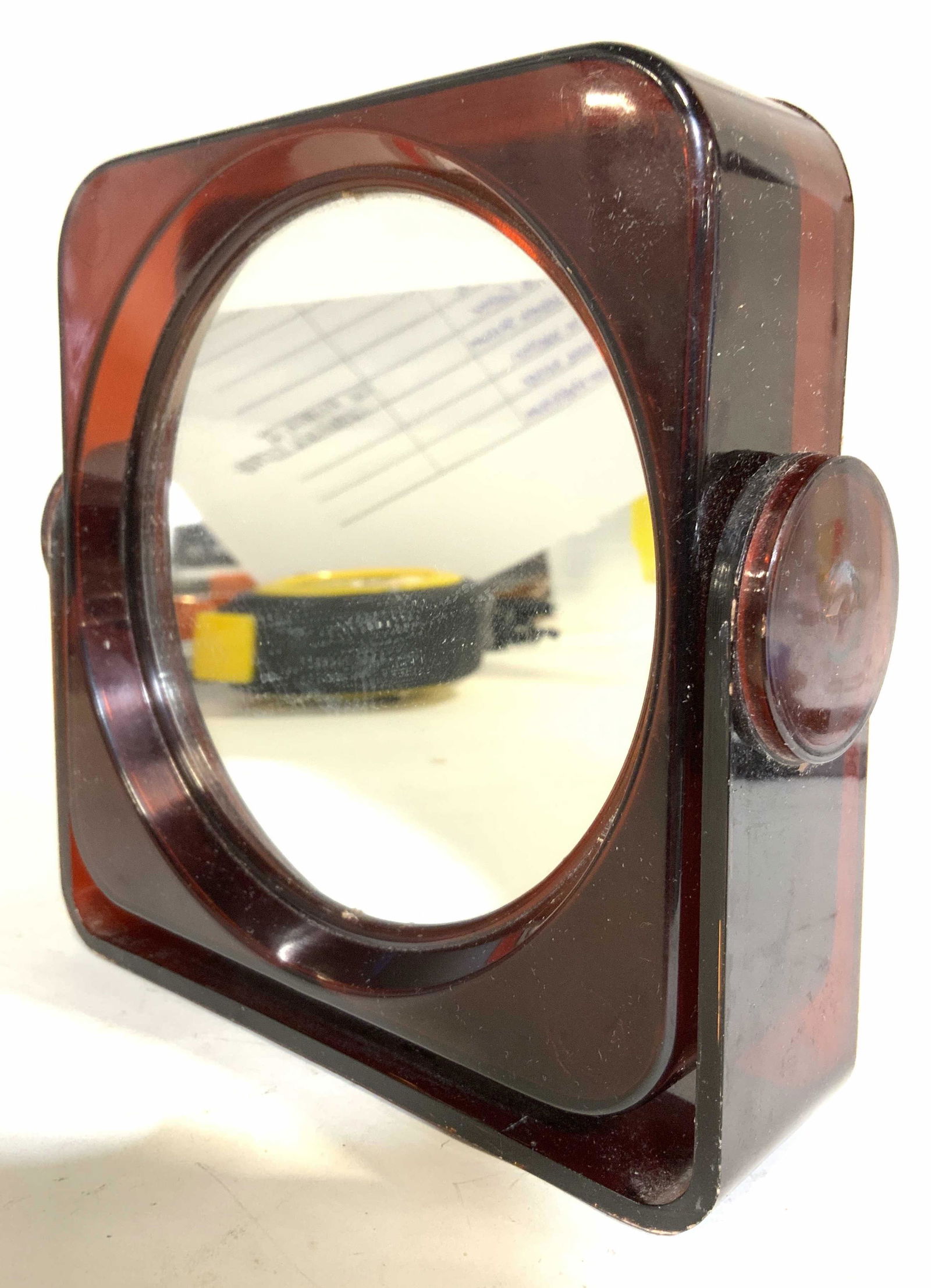 Double Sided Plastic Rotating Makeup Mirror (1 of 7)