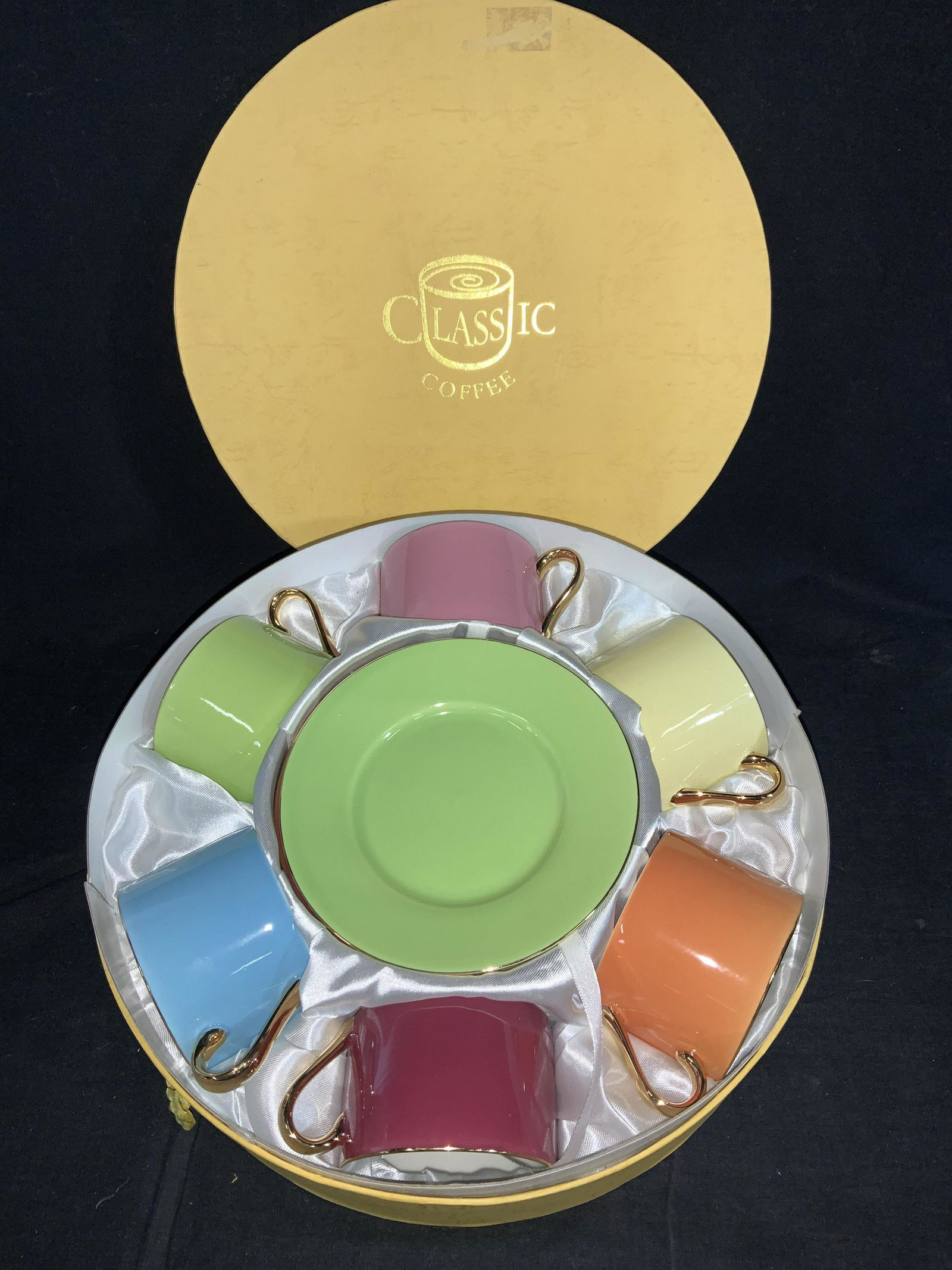 Classic Coffee Multi Chrome Porcelain Set 12 w Box (1 of 7)