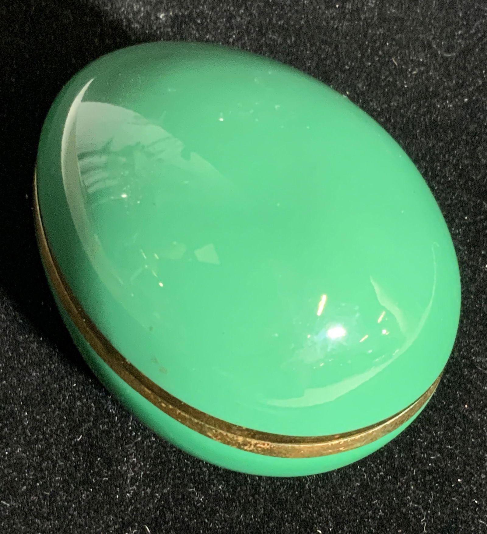 CHAMART Signed French Porcelain Egg Form Pill Box (1 of 7)