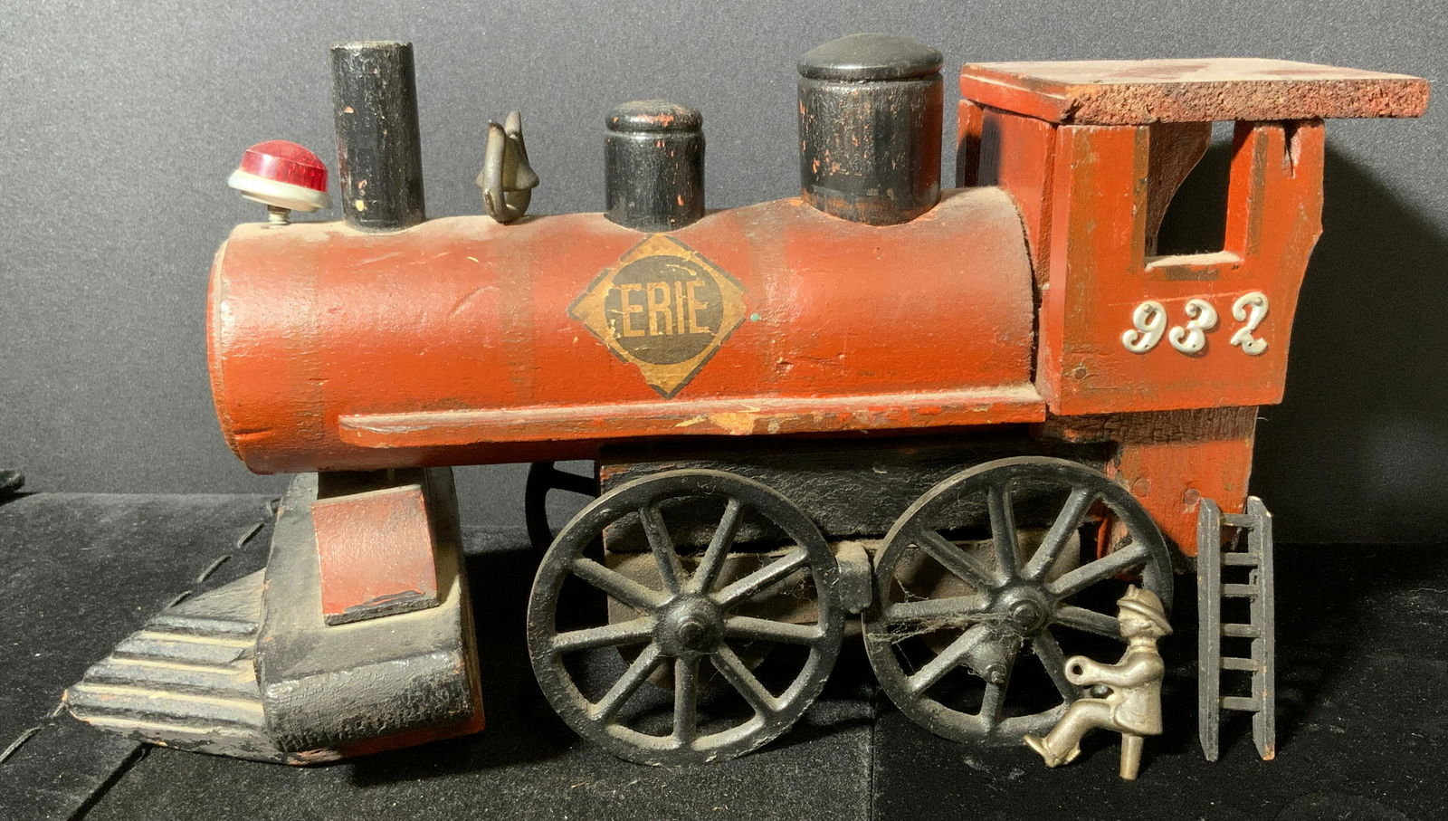 Antique Wooden Train Toy (1 of 6)