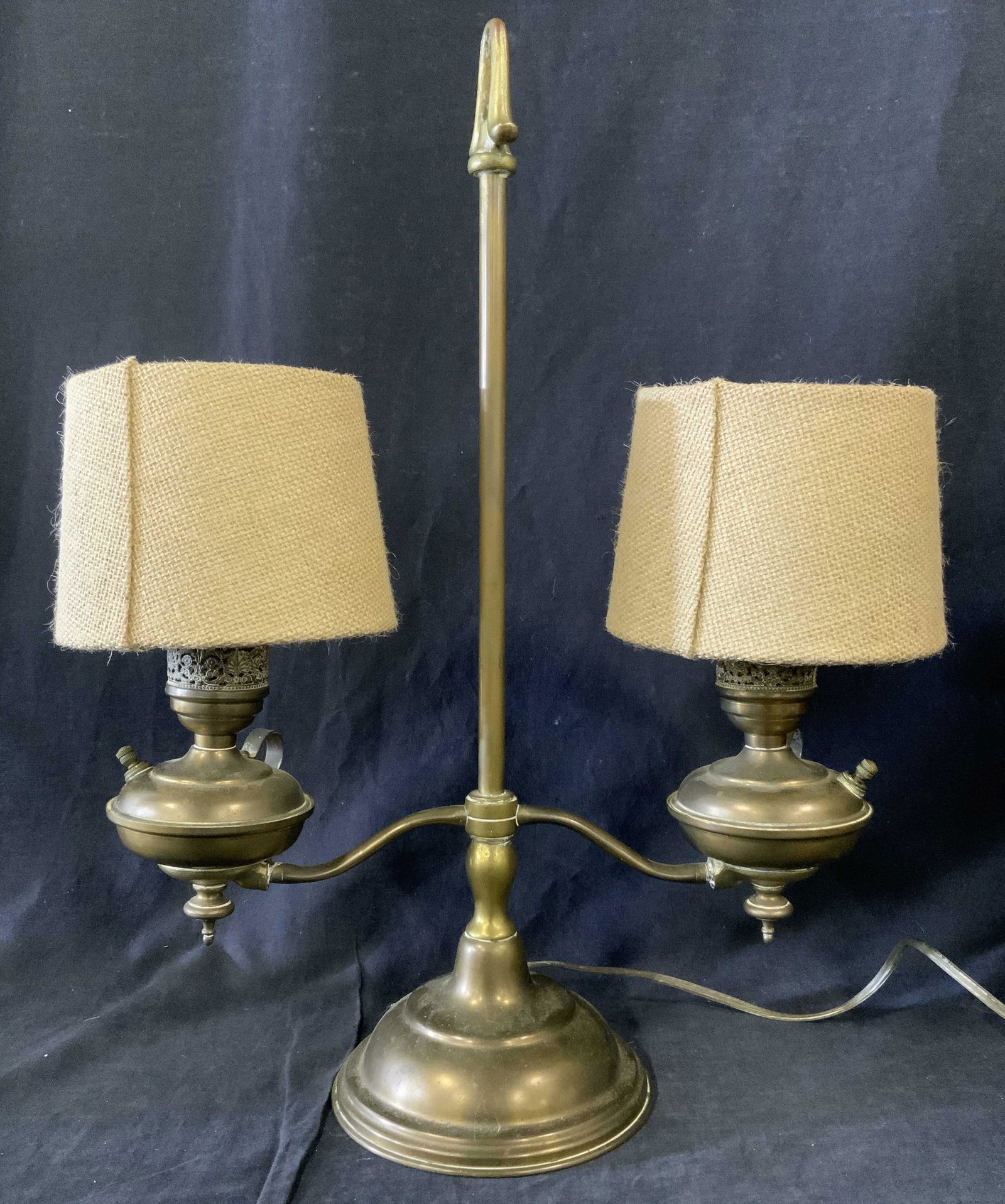 Vintage Brass Tabletop Lamp (1 of 7)