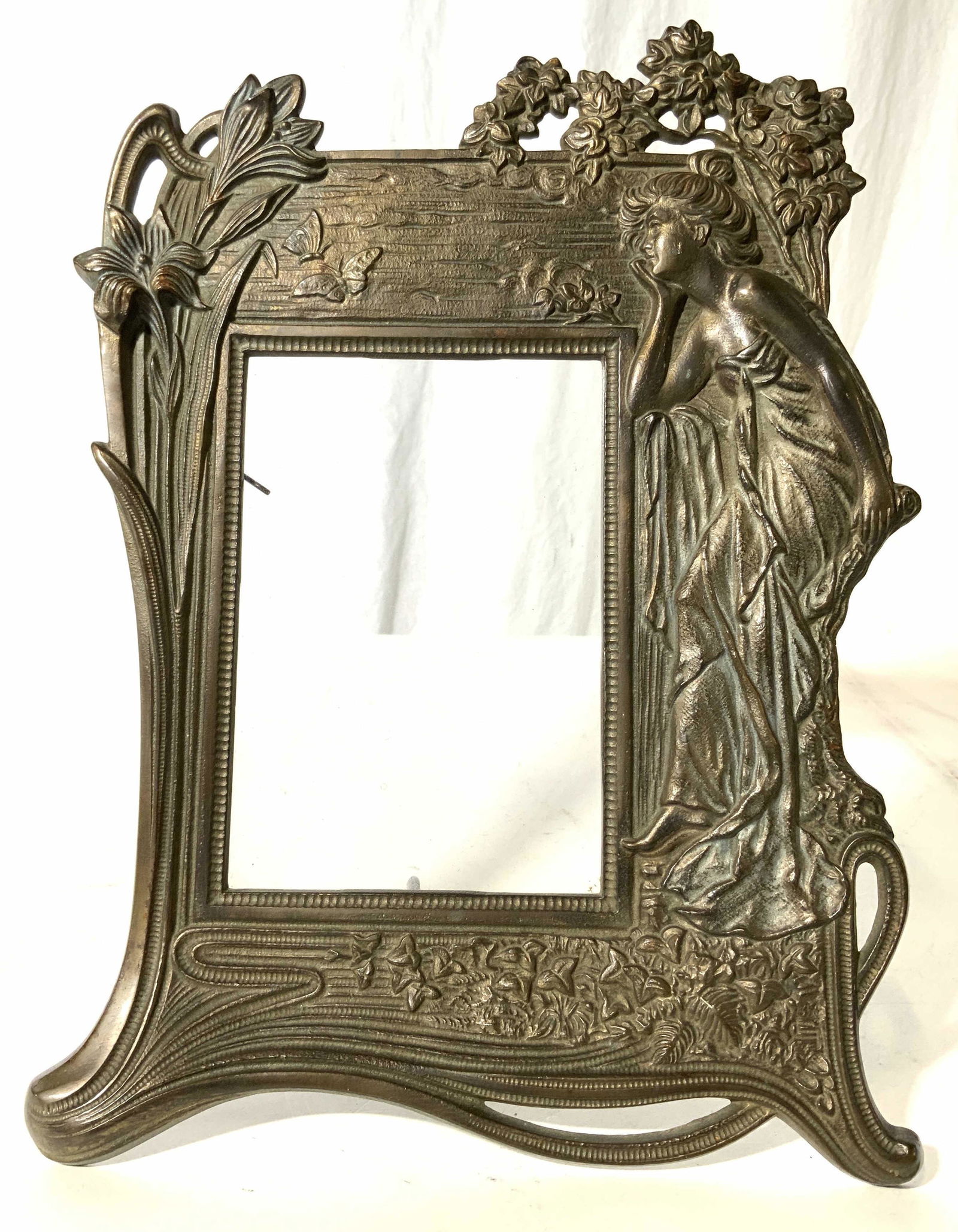 Vintage Art Nouveau Style Brass Picture Frame (1 of 8)
