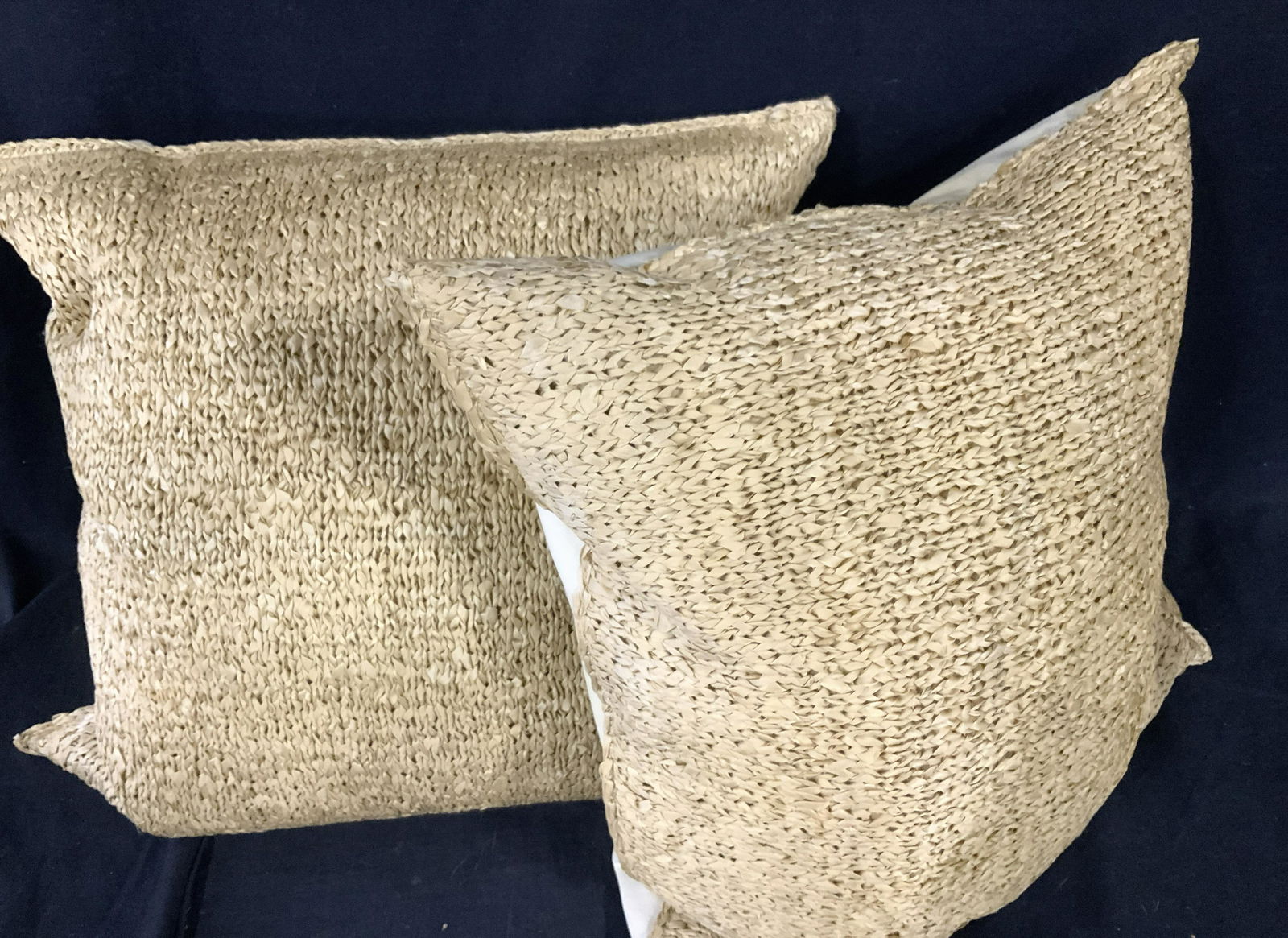Pair Donna KAREN Essentials Duck Feather Pillows (1 of 10)