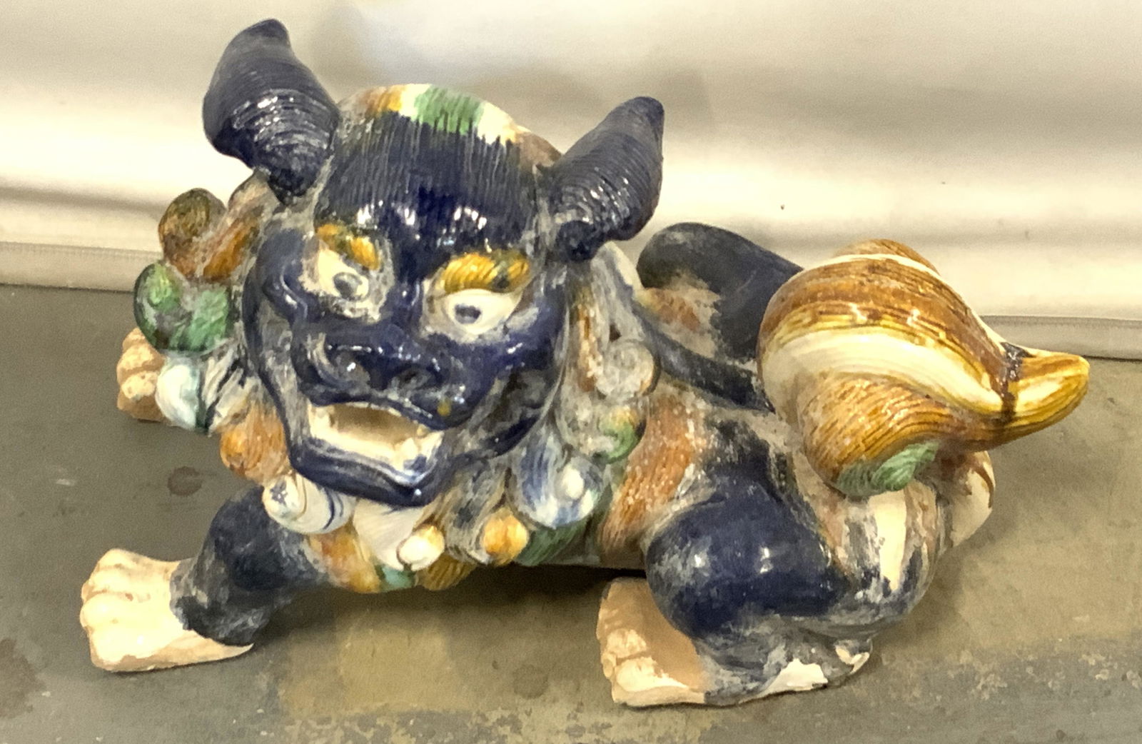 Vintage Floor Sized Ceramic Fu Dog Figural (1 of 13)