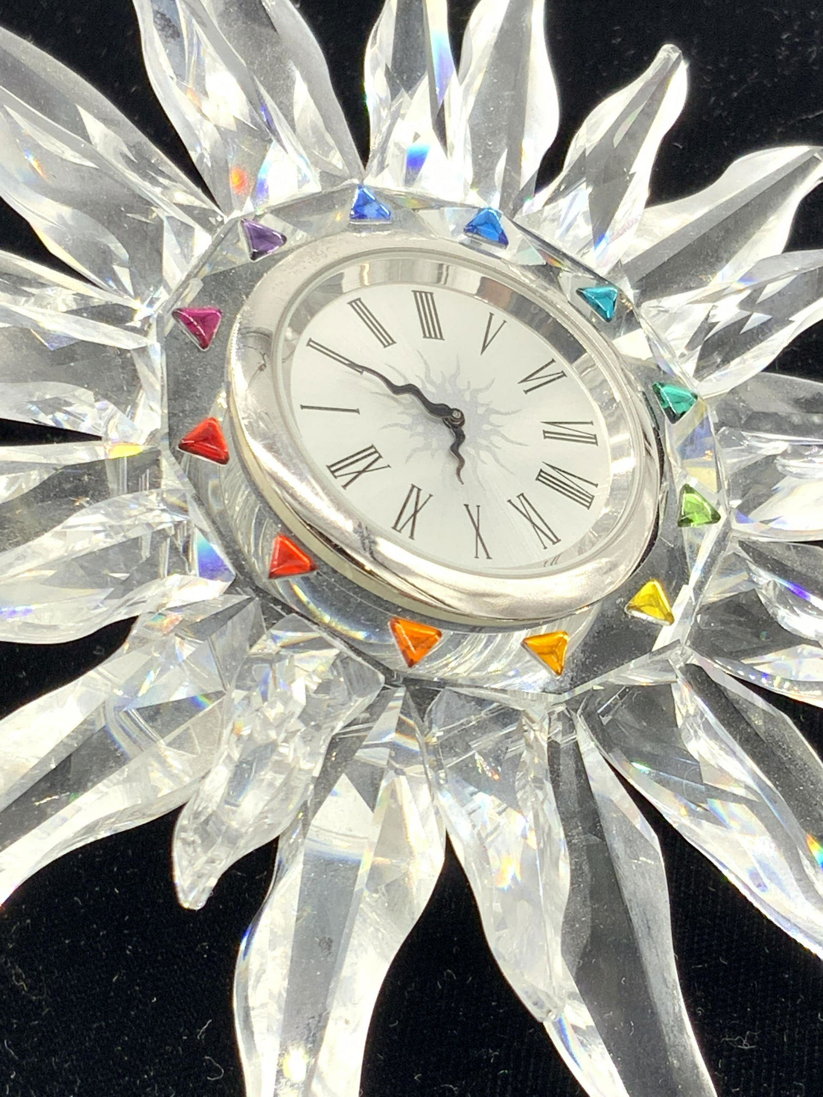SWAROVSKI Trademarked Solaris Crystal Table Clock (1 of 13)