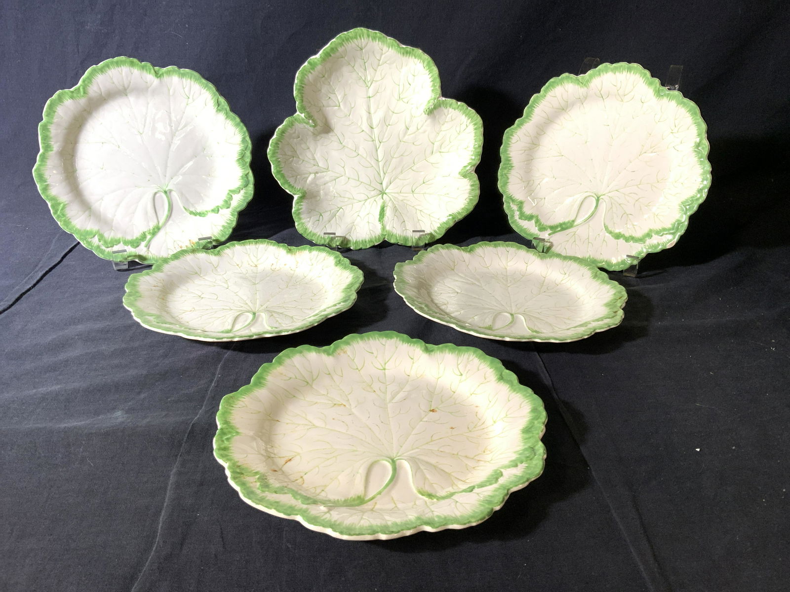 Set 6 WEDGWOOD Porcelain Cabbage Plates (1 of 9)