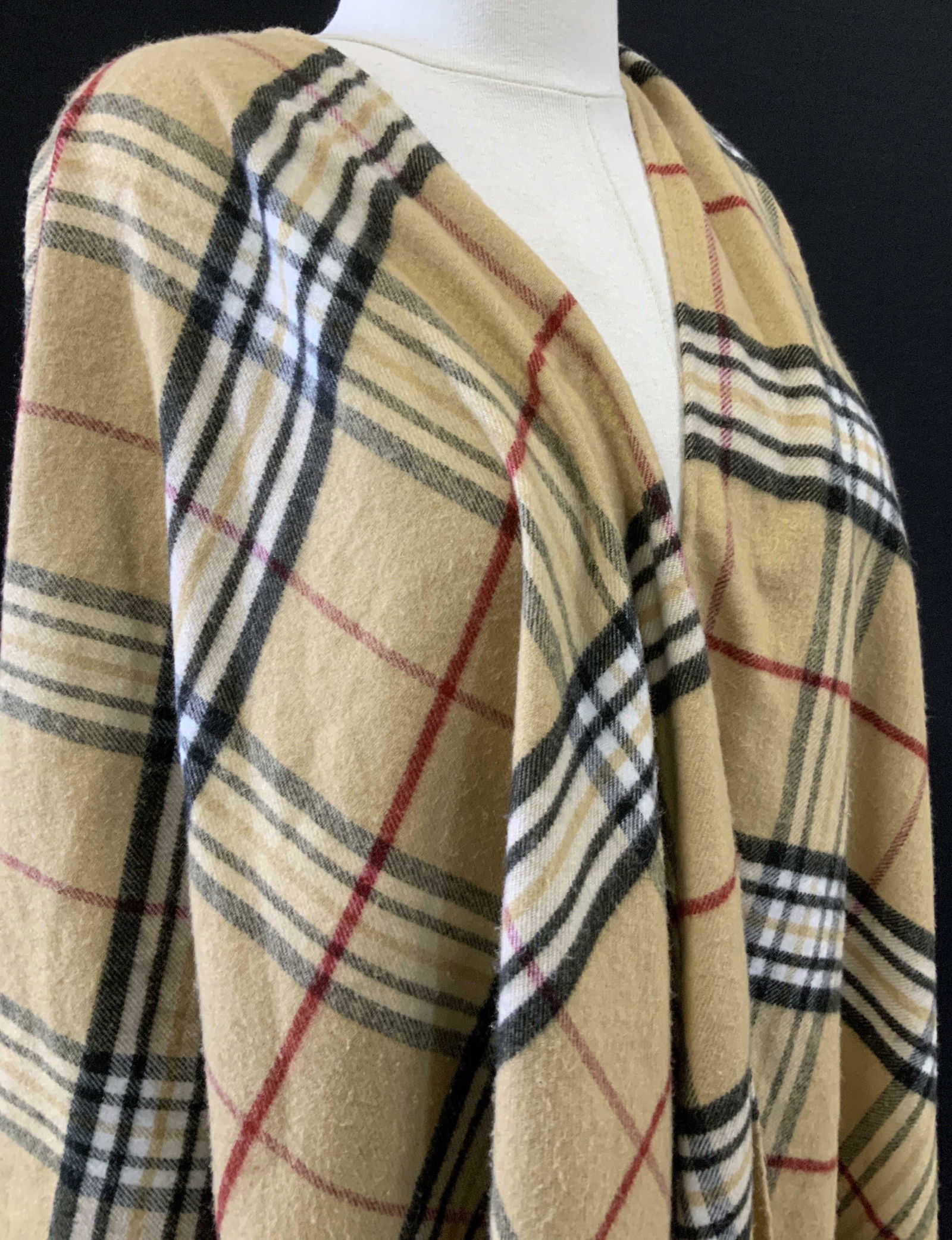 BURBERRY STYLE LADIES Serape Cape, Lord & Taylor (1 of 10)