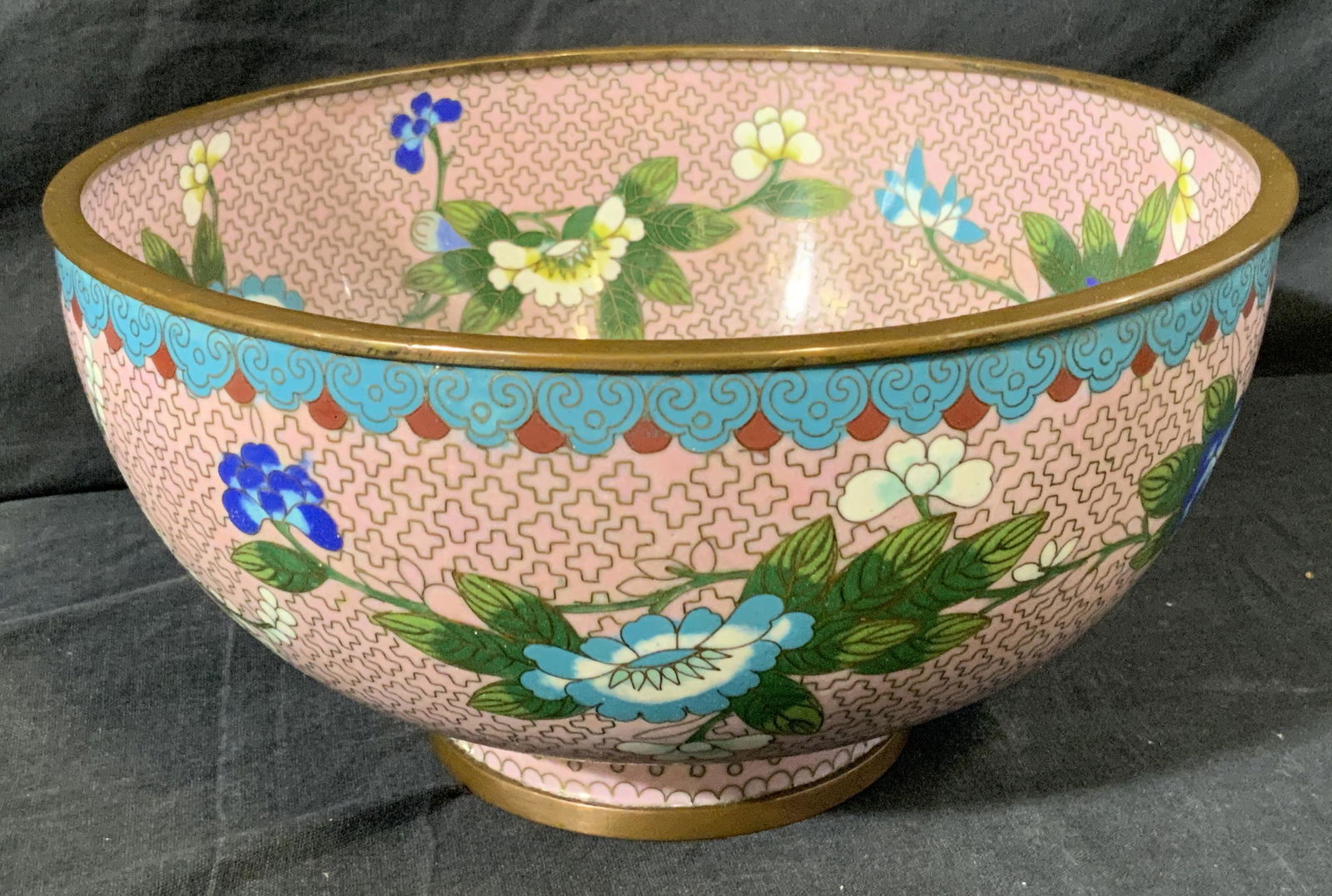 Eastern Asian CloisonnÃ© Bowl with Flower Design (1 of 10)