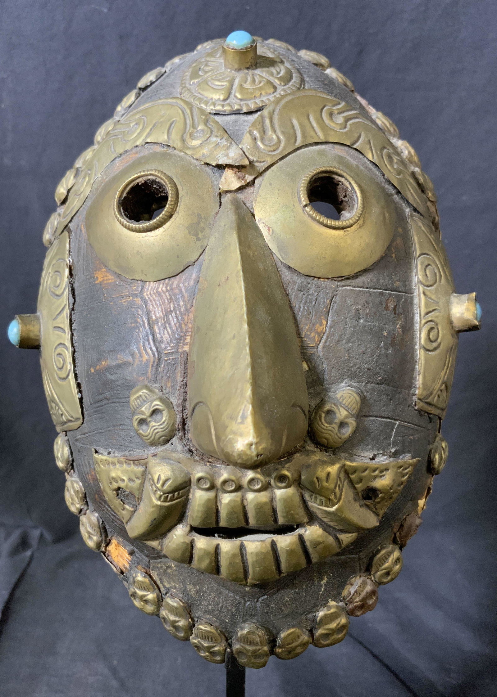 Turtle Shell Mask w Stand (1 of 11)