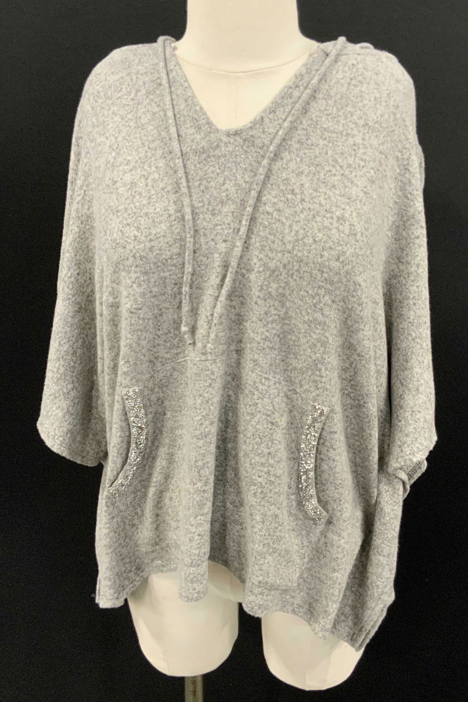 2pc JUICY COUTURE Grey Sweater & Blouse (1 of 11)