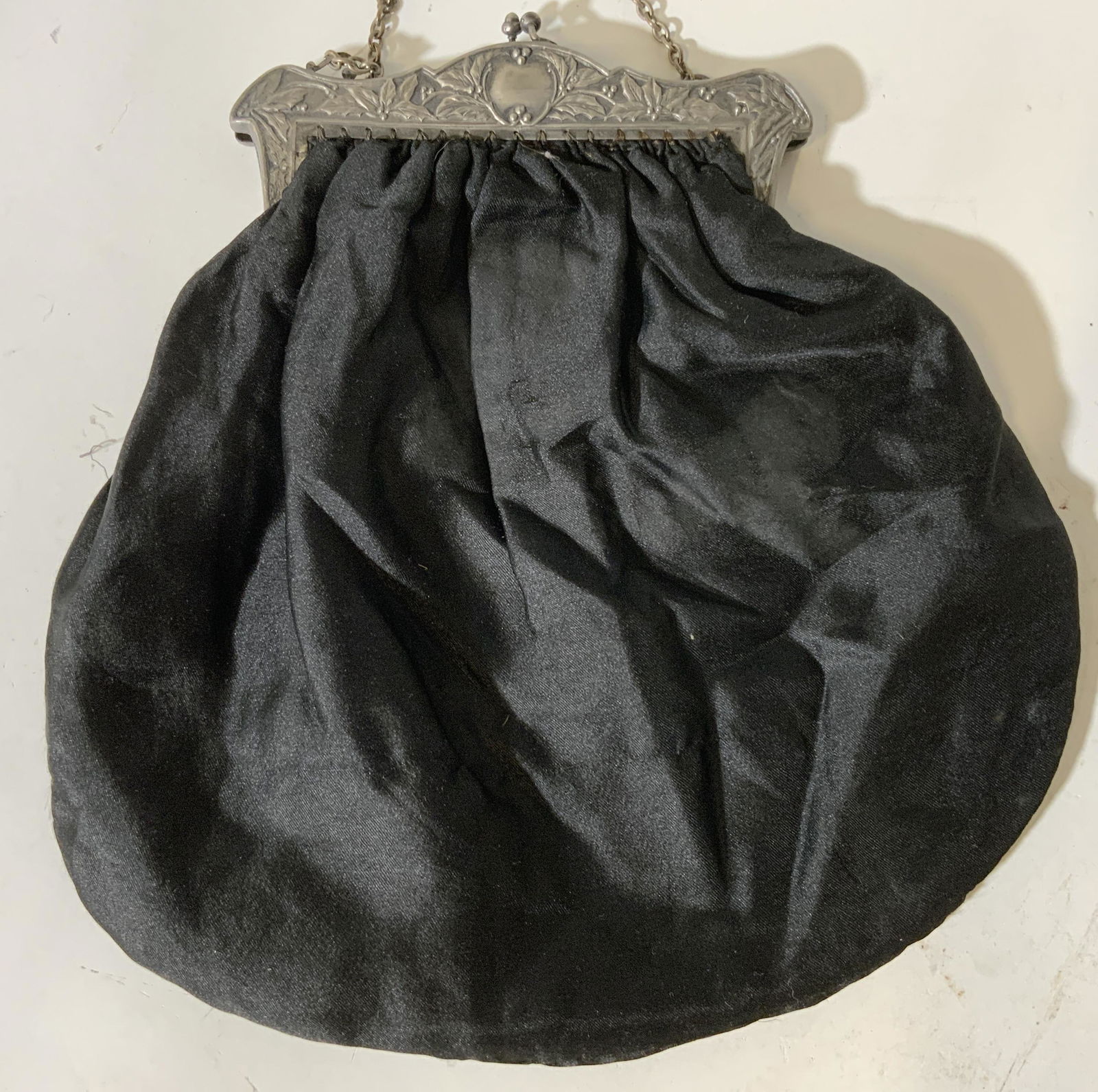 Vintage Black Women’s Handbag (1 of 6)