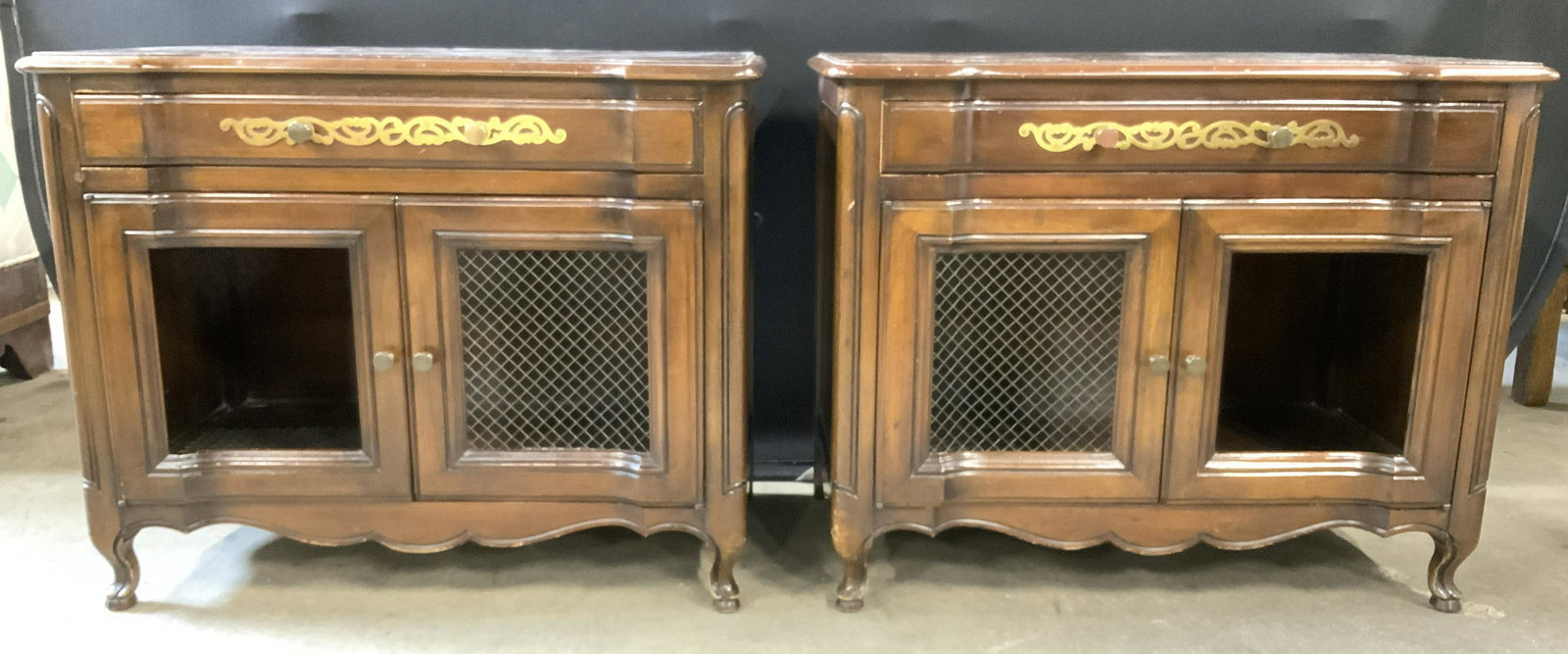 JOHN WIDDICOMB Pair Vintage Wooden Side Tables (1 of 13)