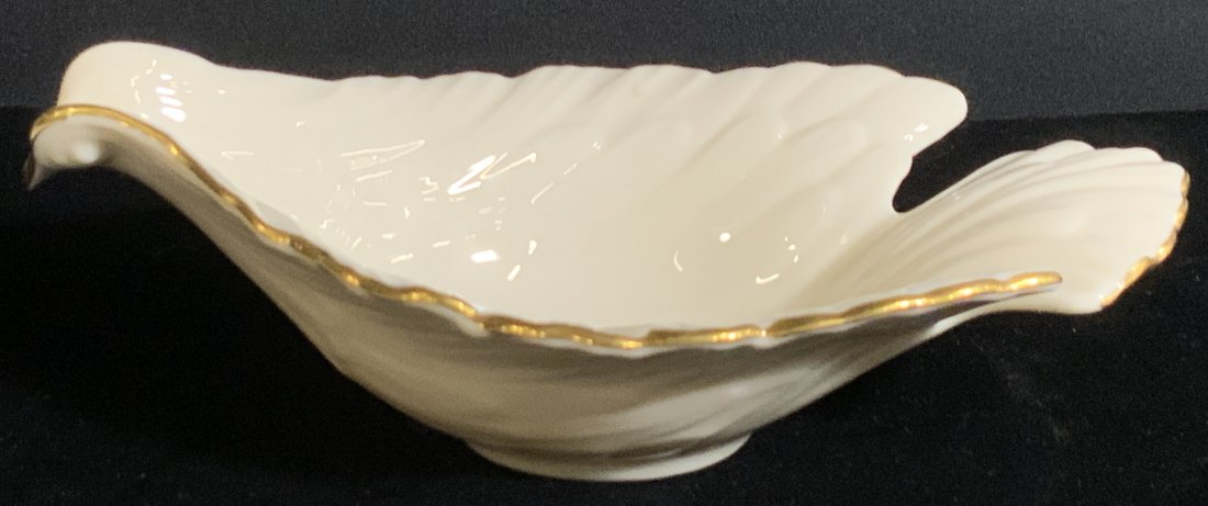 LENOX Signed Porcelain Bird Form Trinket Dish (1 of 8)