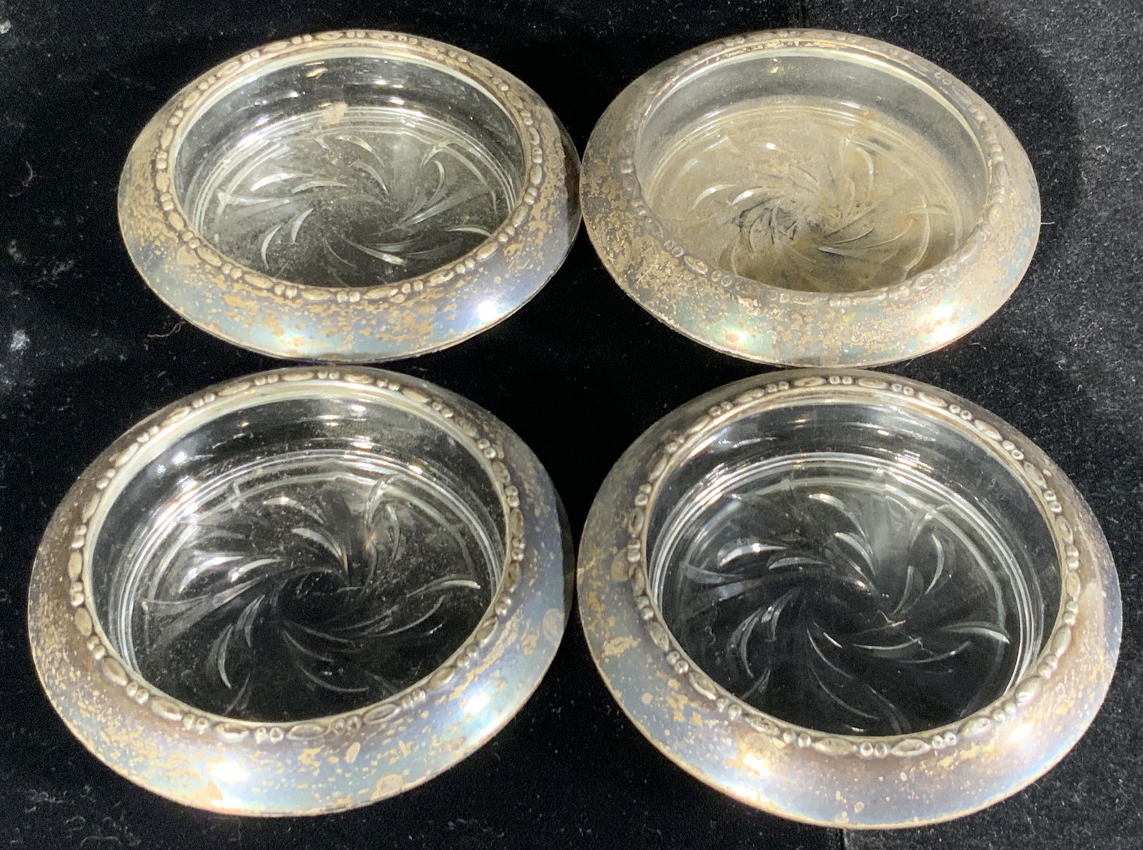 4pc Vntg Silver Tn Metal Rim Cut Crystal Coasters (1 of 8)