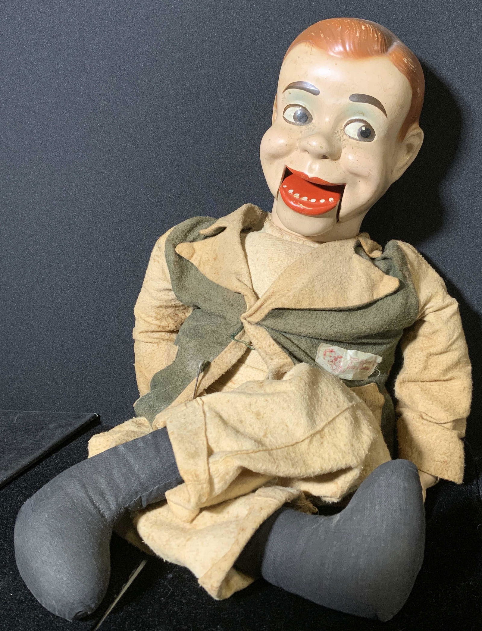 Vintage JERRY MAHONEY Ventriloquist Doll (1 of 6)