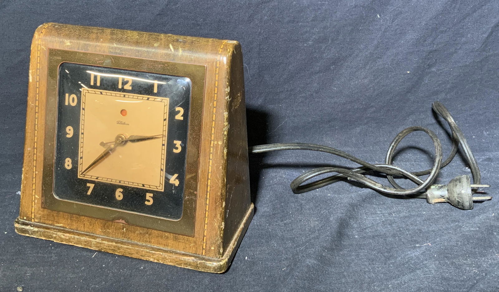 VINTAGE Telechron Desk Clock (1 of 7)