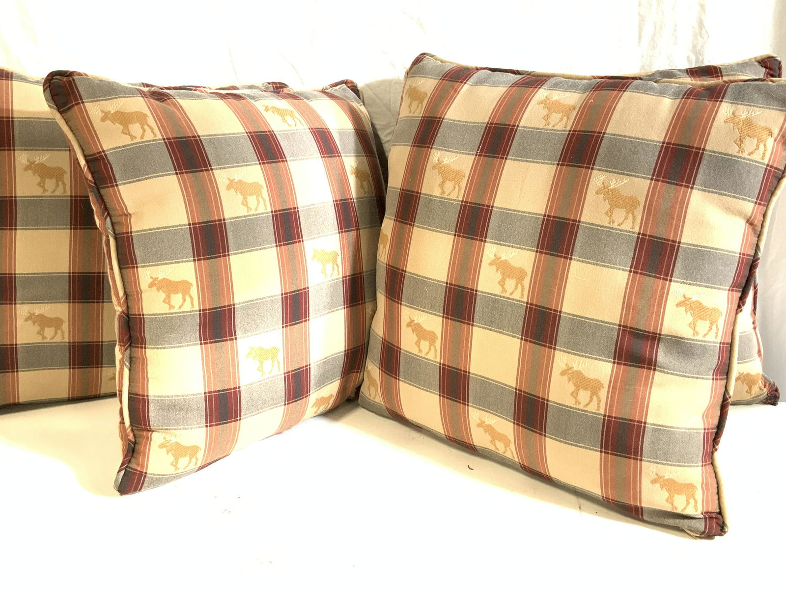 Plaid Moose Motif Toss Pillow Set 4 (1 of 9)