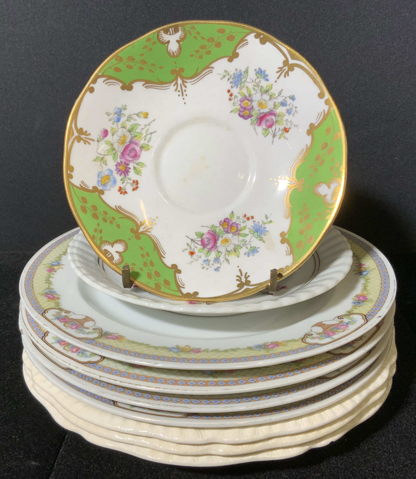 Group Lot 9 Ceramic Plates (1 of 8)