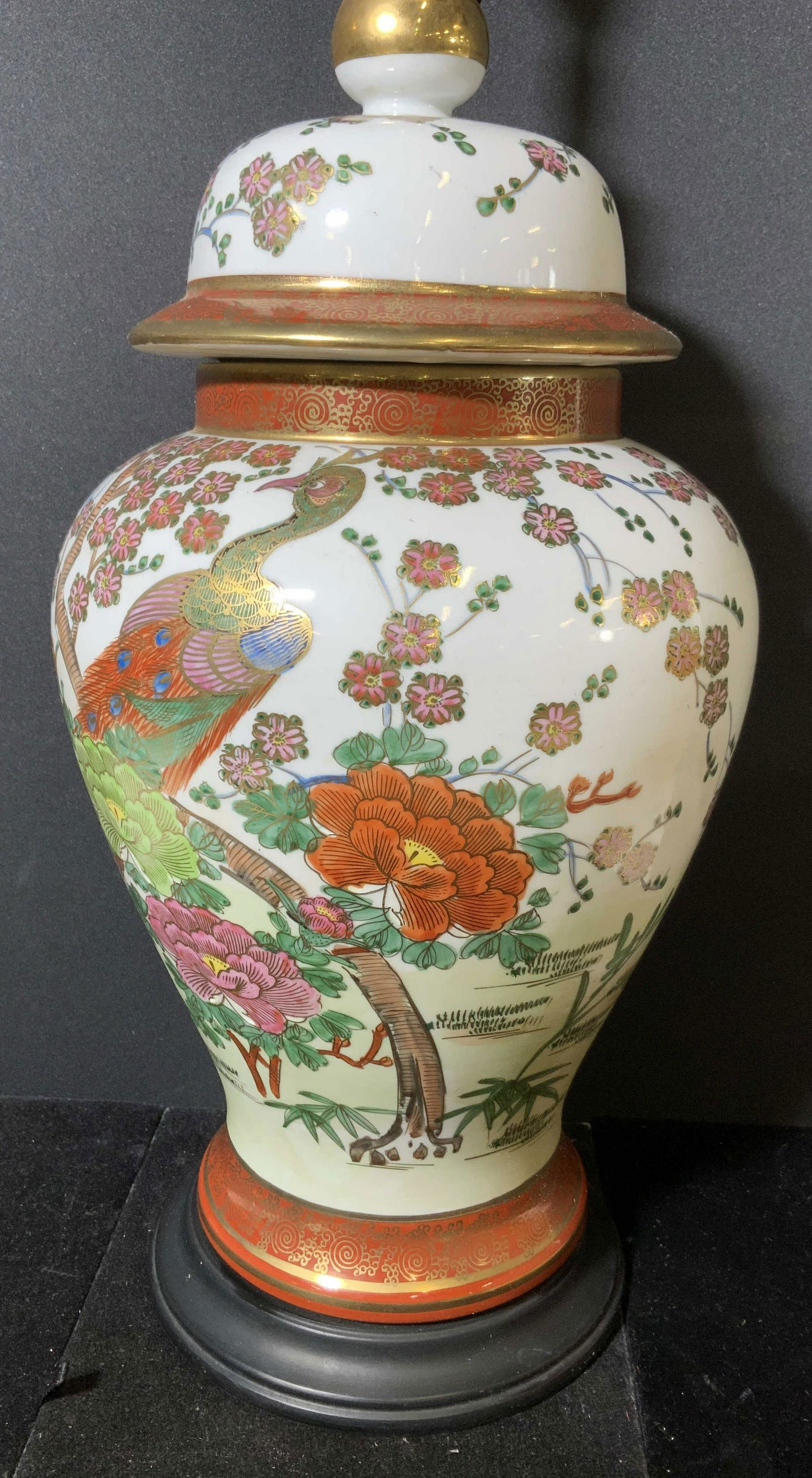 Hand Painted Asian Tabletop Lamp (1 of 9)