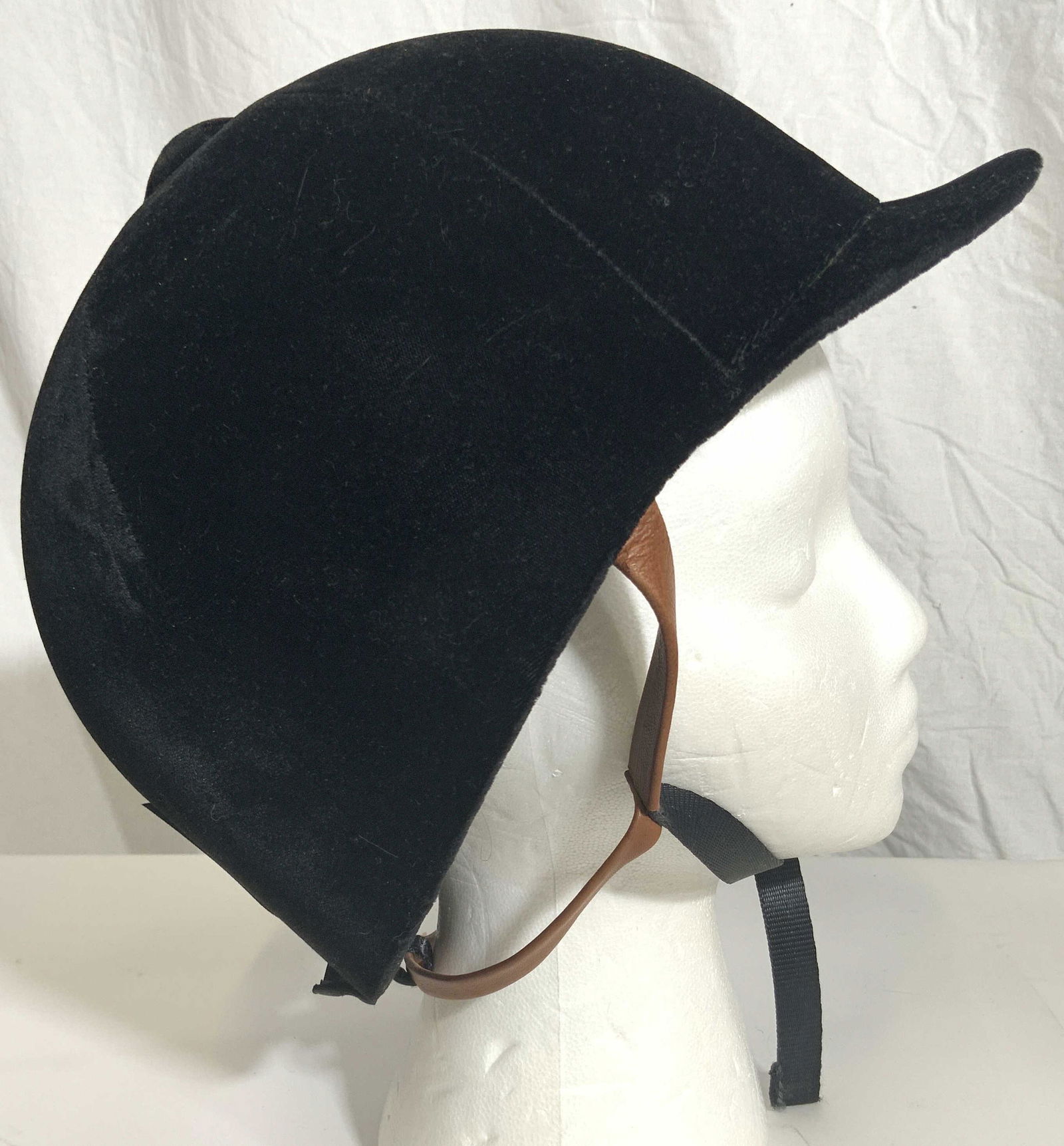 TROXEL Black Velvet Riding Hat (1 of 9)