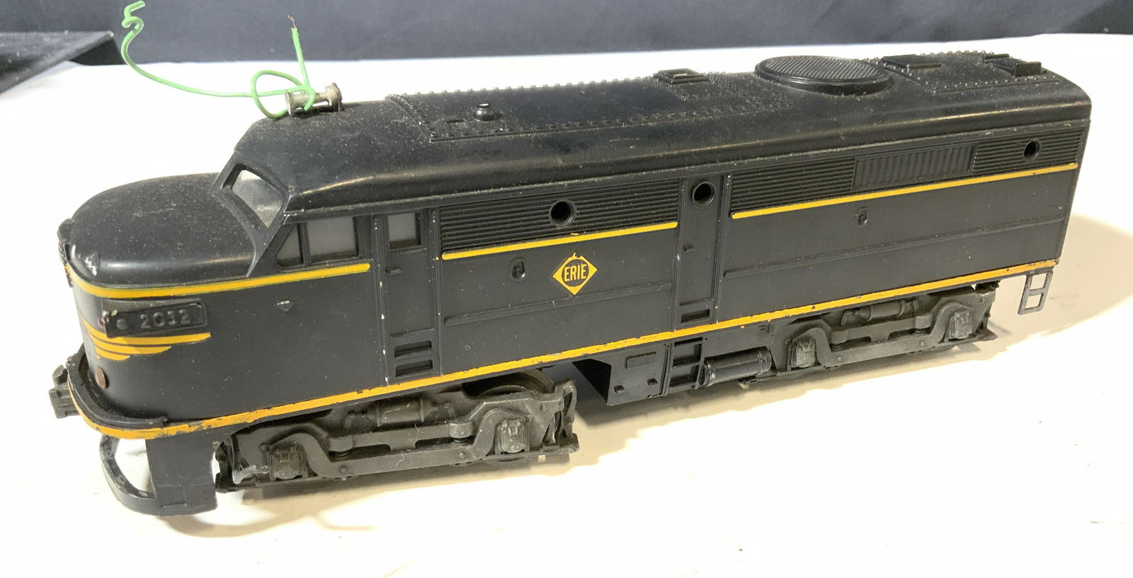 Group Lot 7 Vintage Toy Trains (1 of 14)