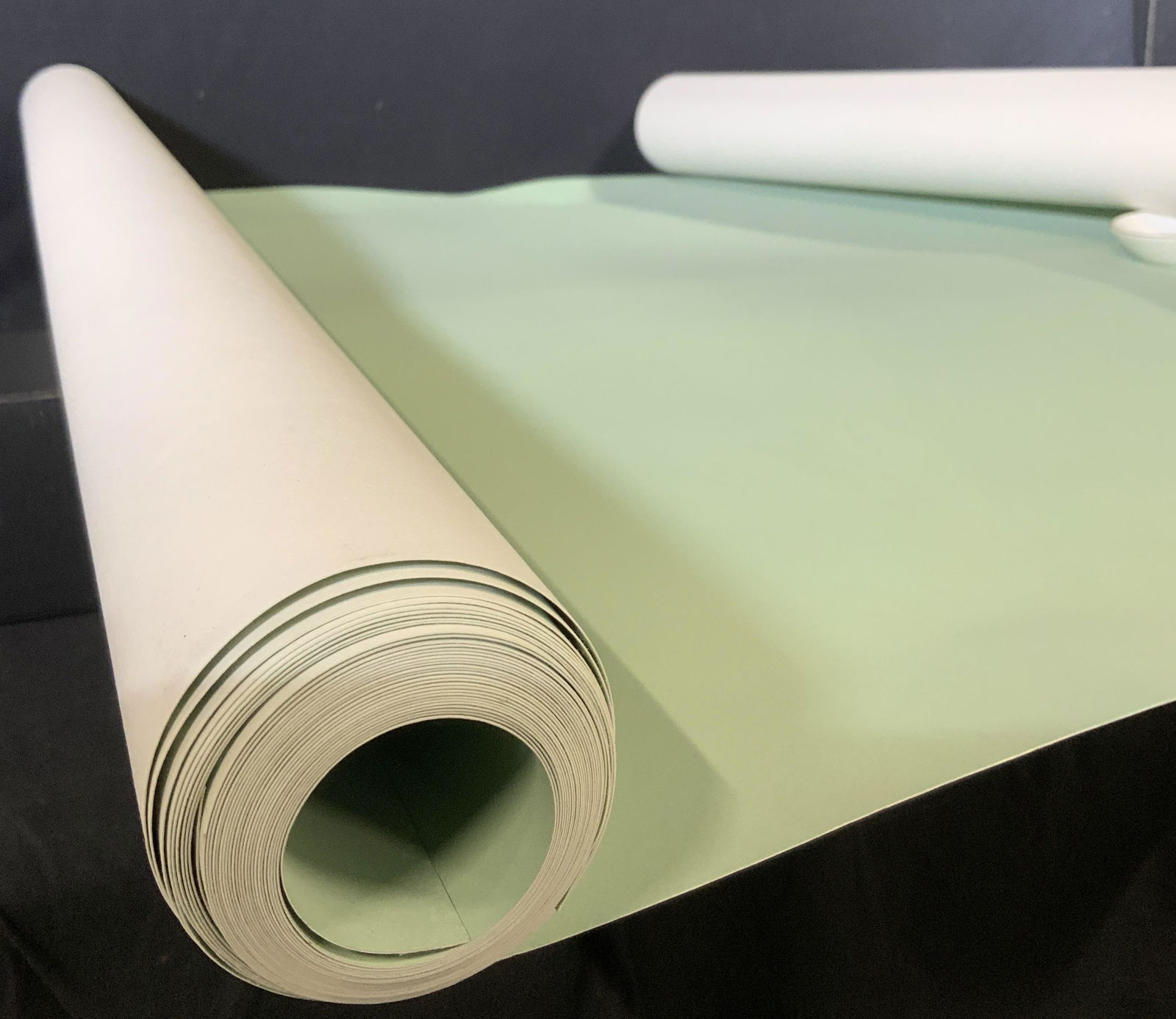 de Gournay Wallpaper, 2 Boxes Sung Blue Color (1 of 6)