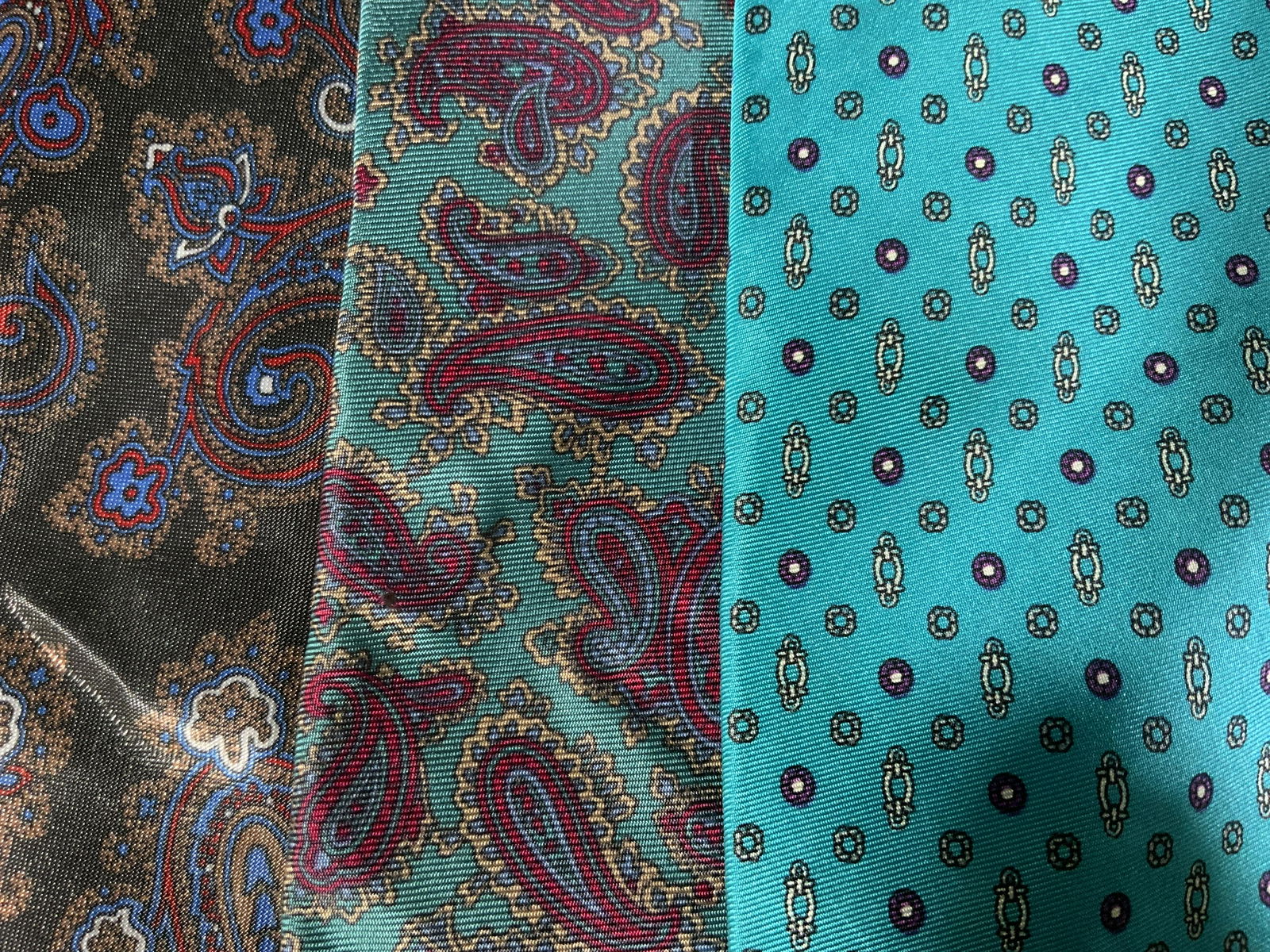 Group Lot 3 Menâ€™s Neckties (1 of 6)