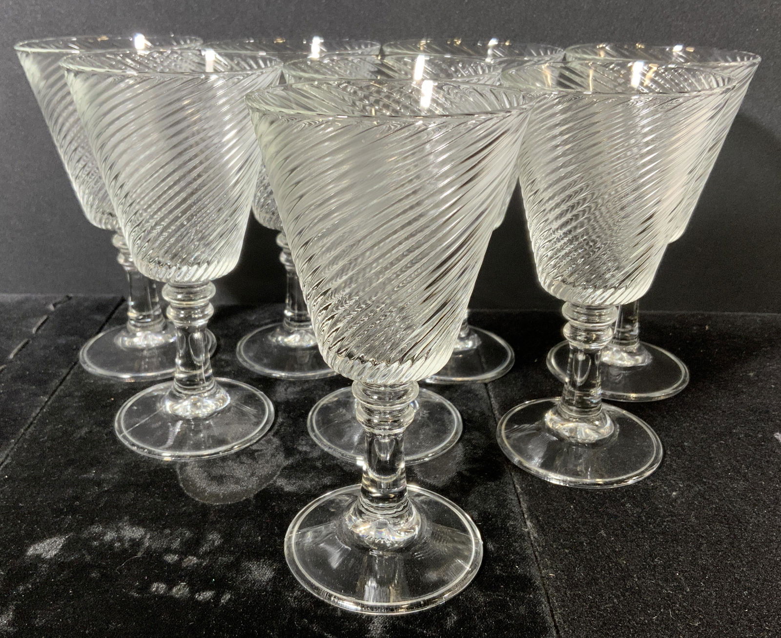 Set 8 Cut Glass Stemware (1 of 5)