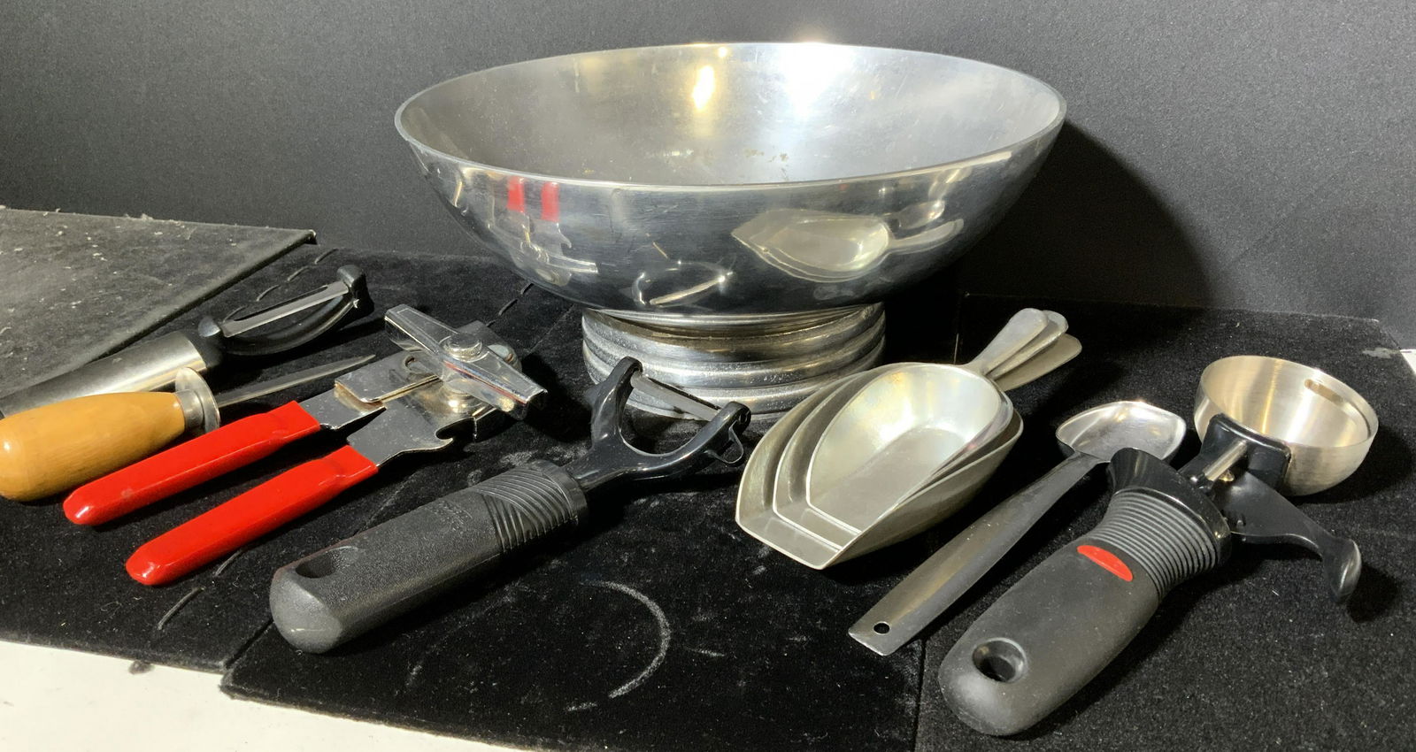 Group Lot 10 Kitchen Accessories (1 of 8)