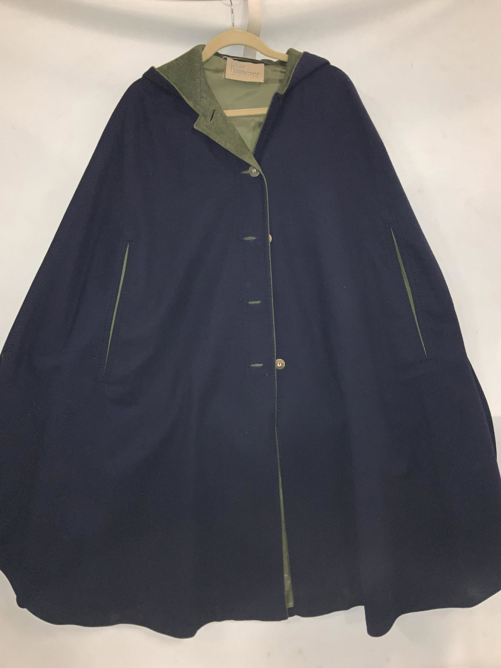 Resi Hammerer Vintage Wool SportCouture Cape (1 of 7)