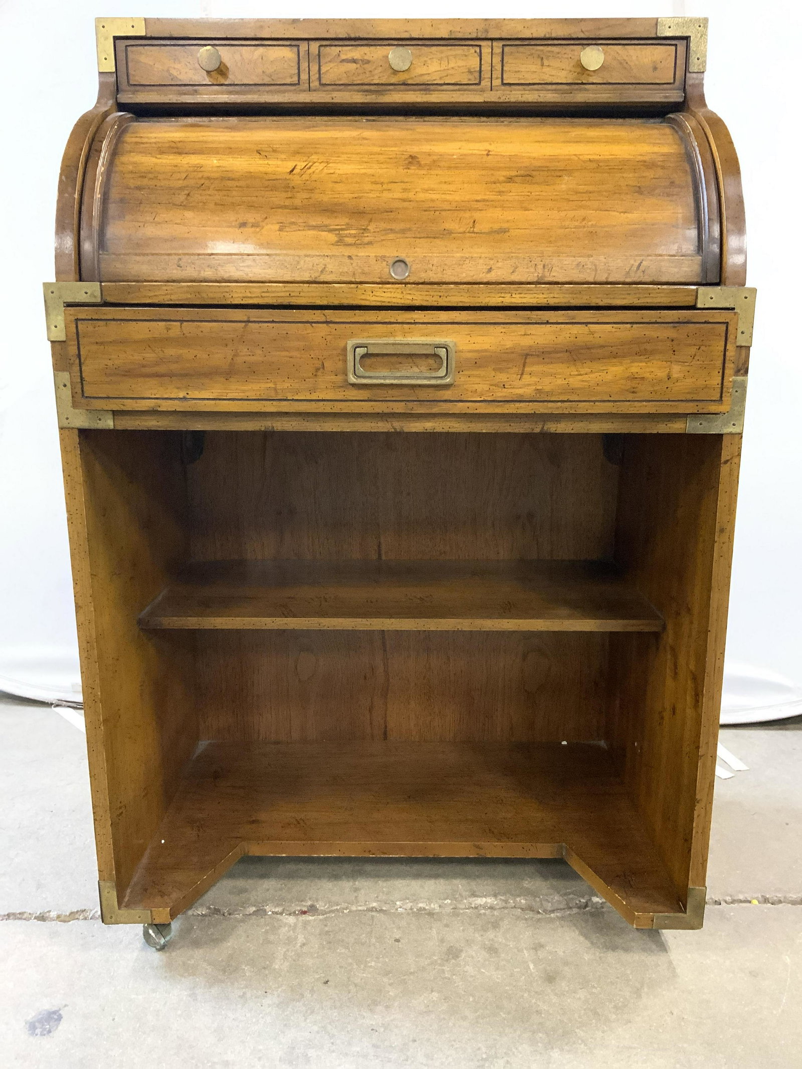 NATIONAL MT AIRY Vntg Wooden Desk: Piece is marked NATIONAL MT AIRY on right side of drawer. Piece is vintage possibly antique. Piece appears to be wooden possibly veneer. Each drawer has hand dovetailing. Piece has curved pull down de
