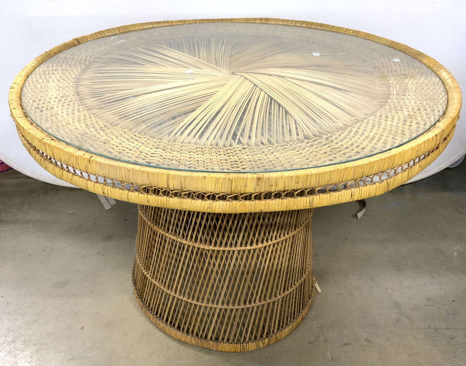 Outdoor Round Woven Wicker Glass Top Table (1 of 10)
