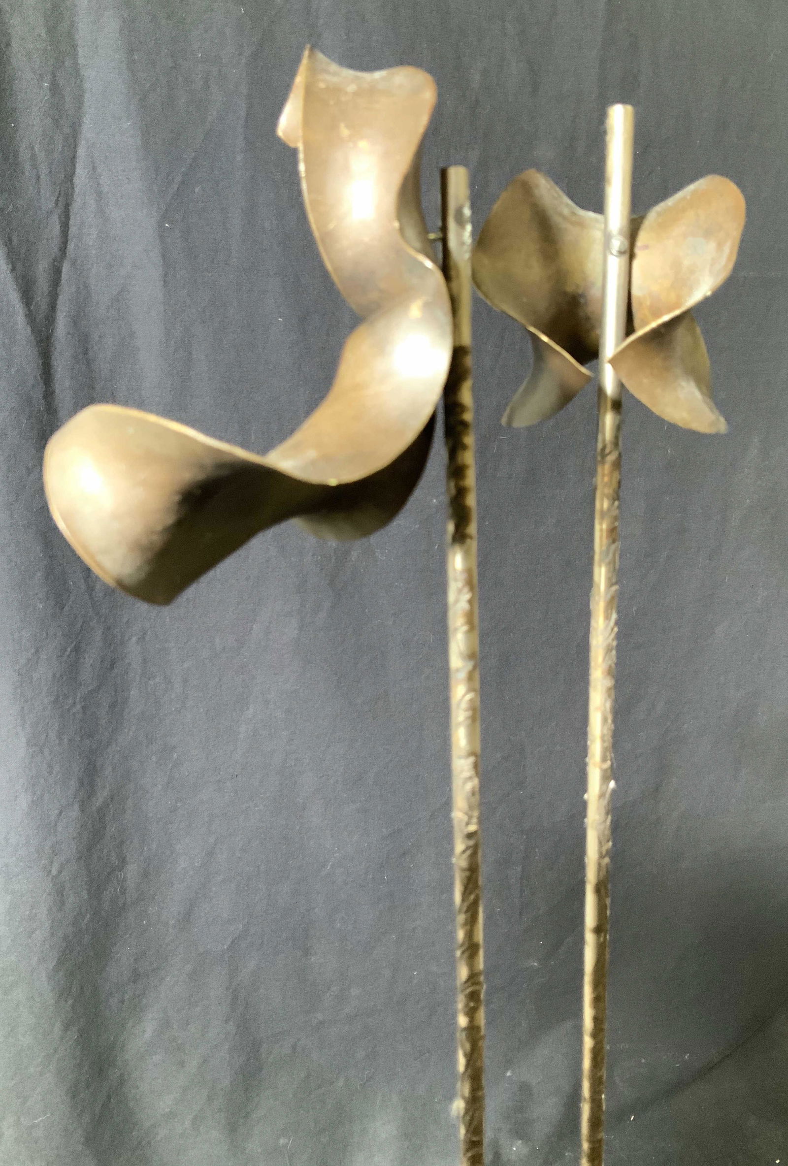 DeRobertis Designs Metal Pillar flower sculpture (1 of 9)