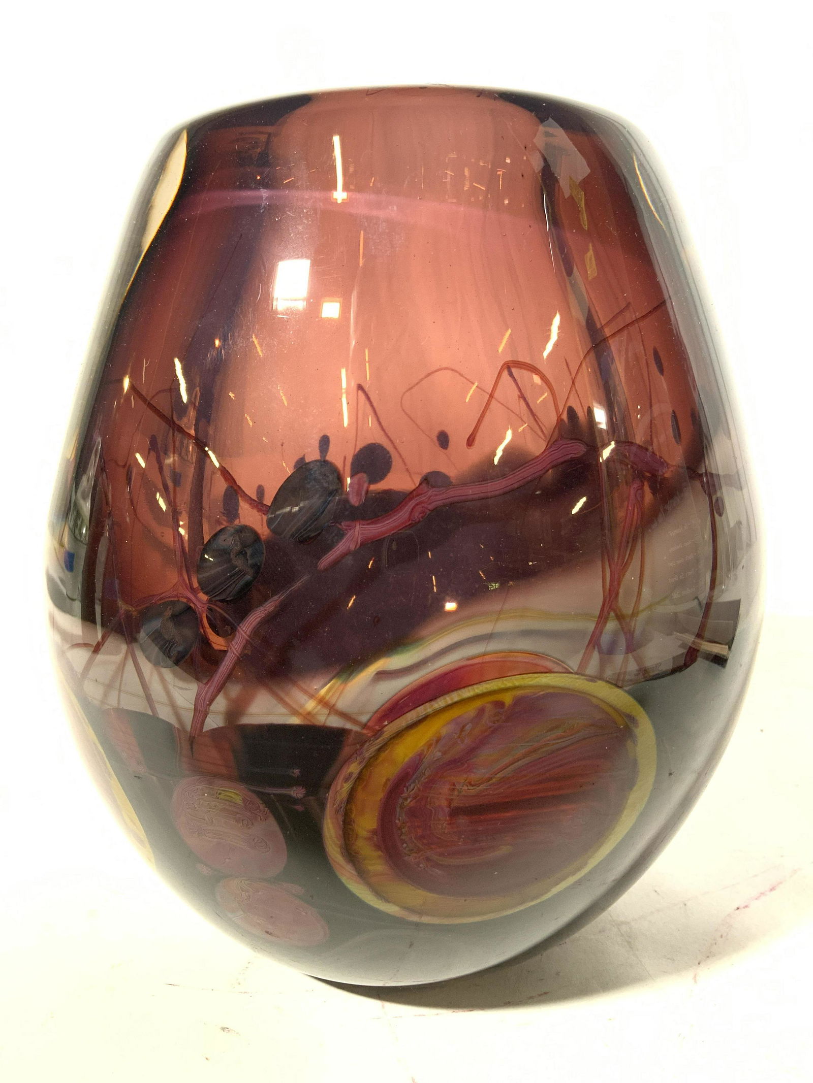 Signed MICHAEL PAVLIK Thick Wall Art Glass Vase (1 of 10)