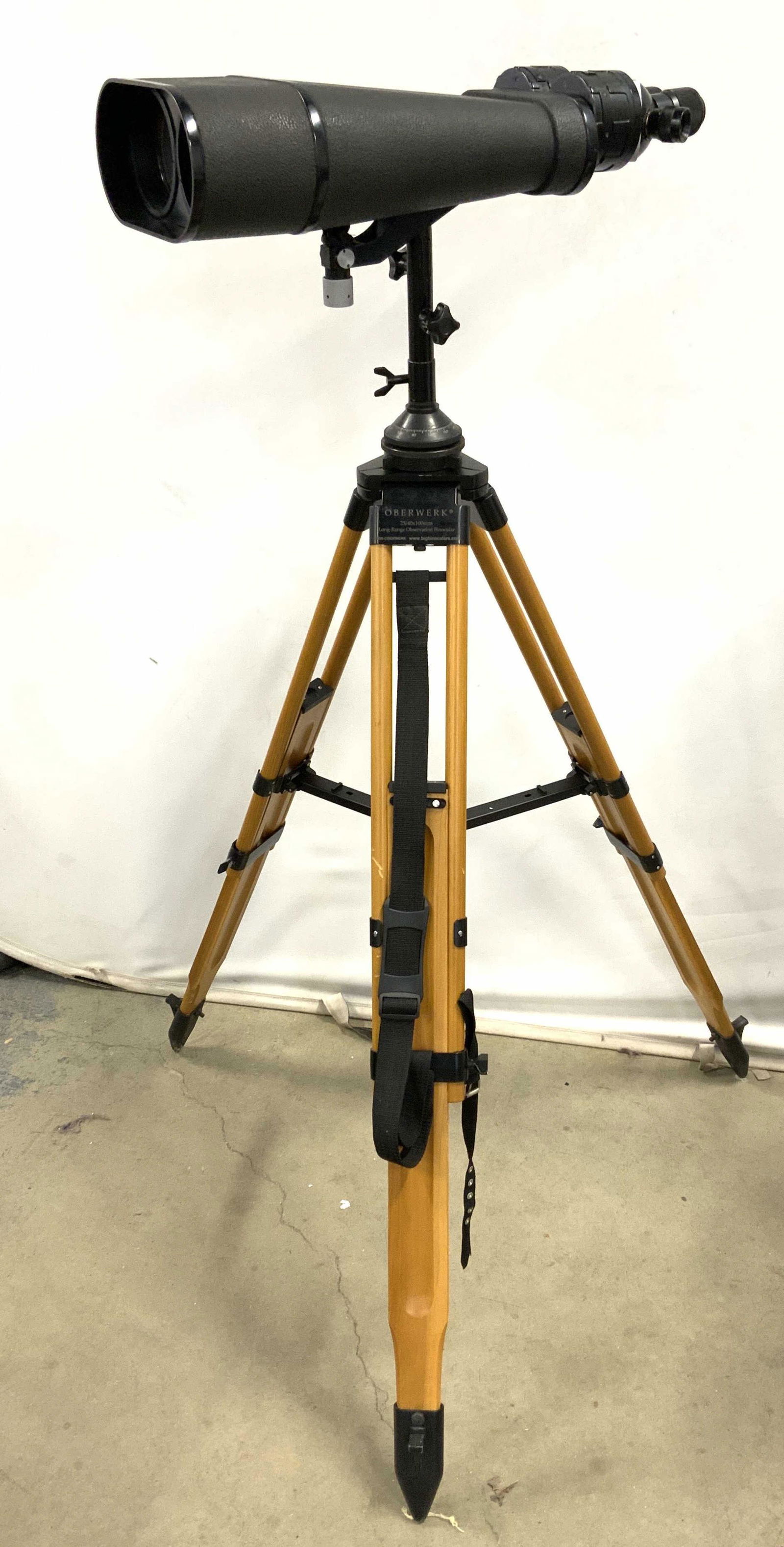 OBERWERK Long-Range Observation Binocular w Tripod (1 of 13)