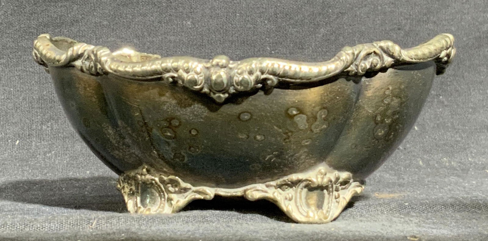 Silver Plated HOTEL TOURAINE Small Footed Bowl (1 of 5)