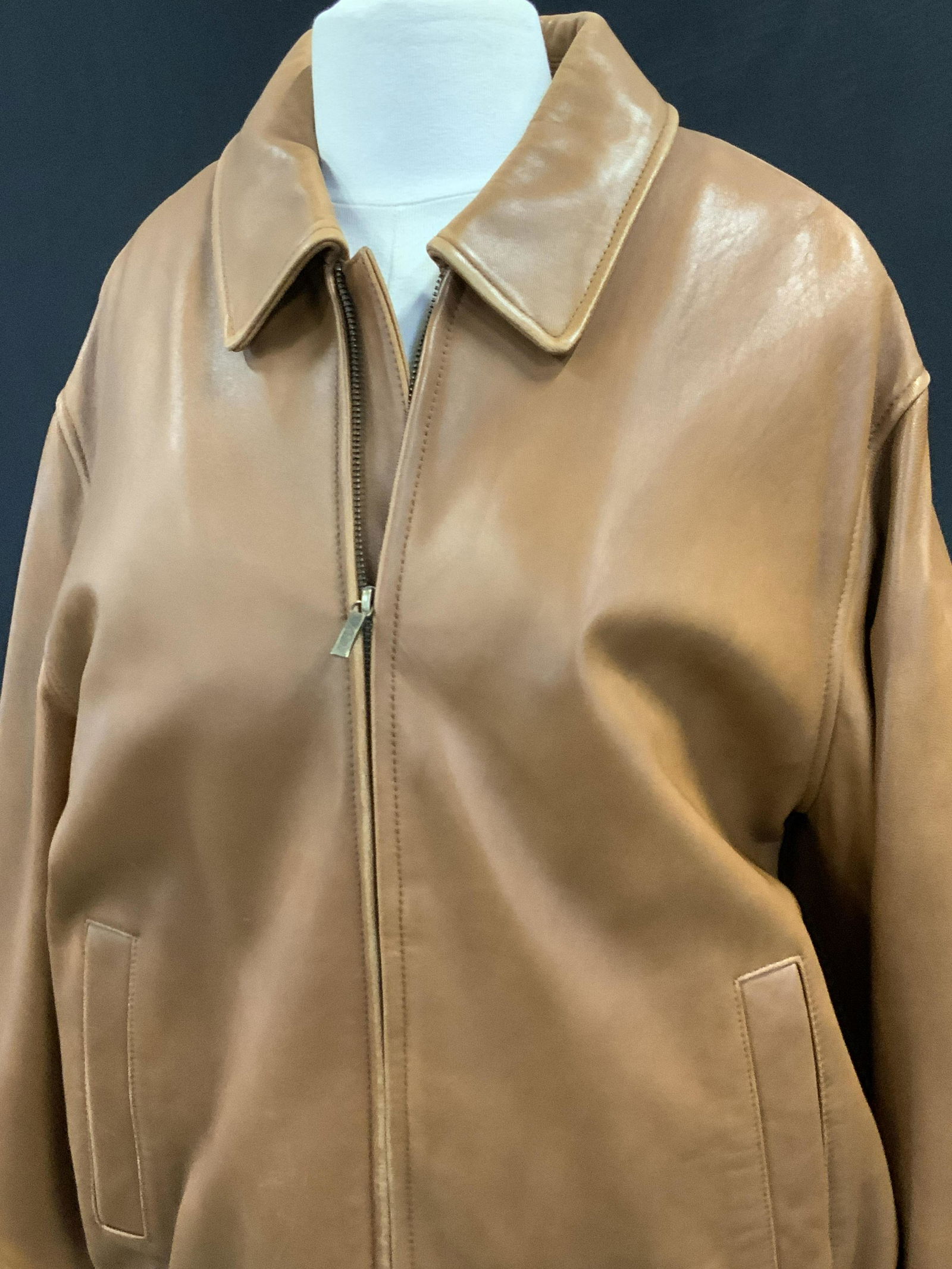 BROOKS BROTHERS LEATHER JACKET, Unisex (1 of 10)