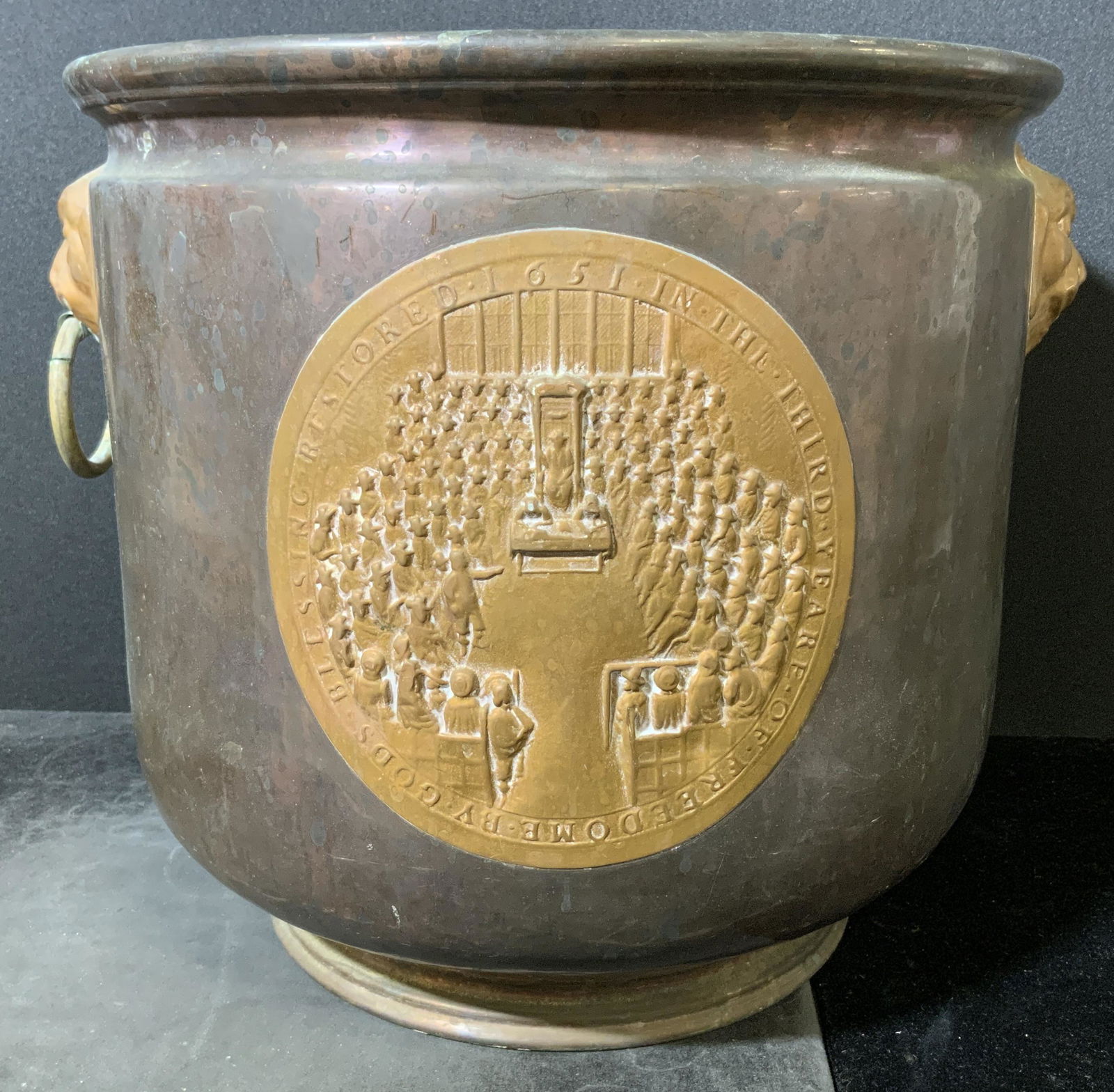Vintage Copper Coal Scuttle (1 of 10)