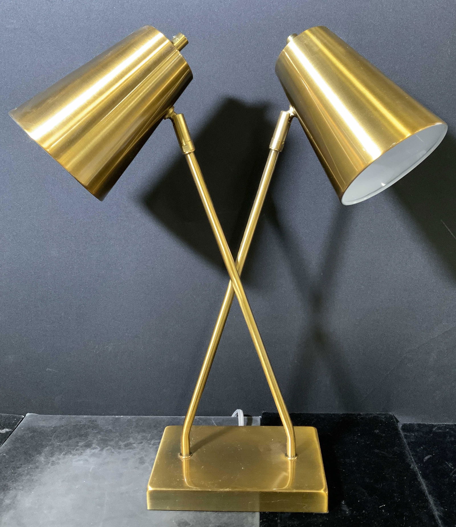 SAFAVIEH Gilded Kera Table Lamp (1 of 11)