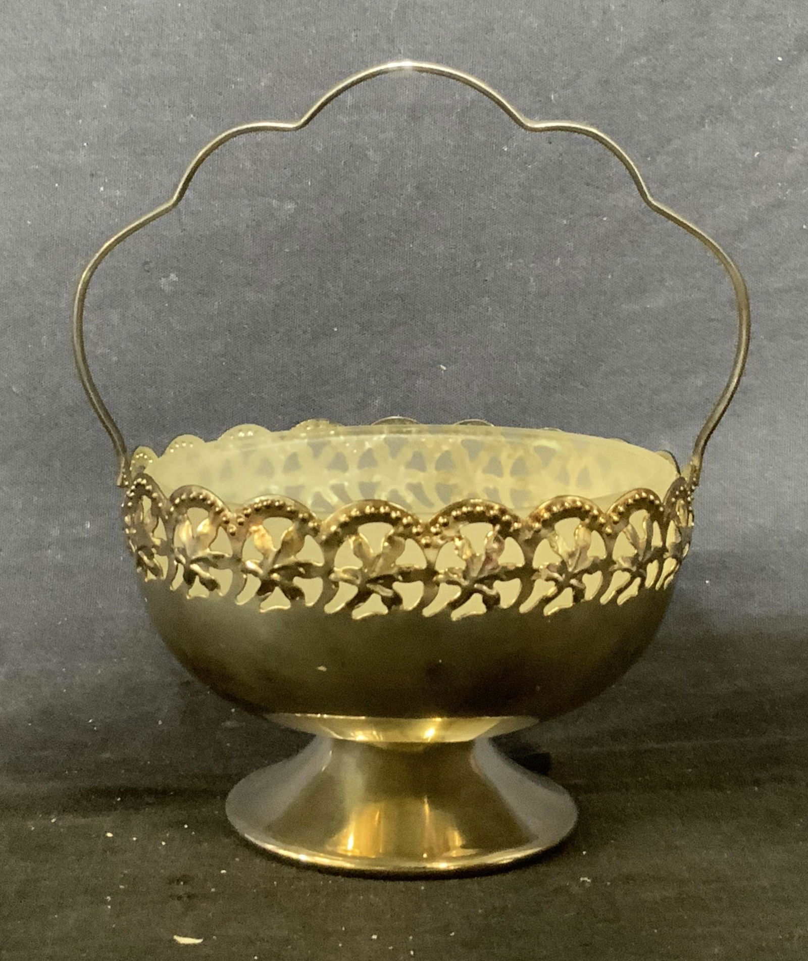 Reticulated Silver Plate Basket w Glass Inset (1 of 5)