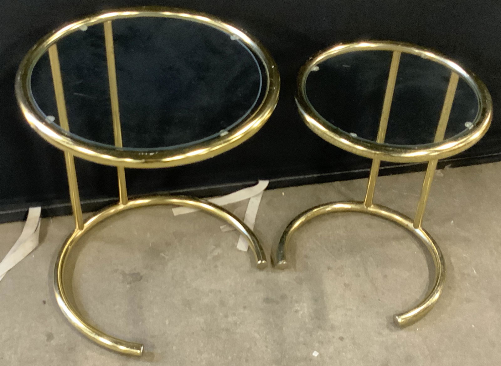 Pr Vintage EILEEN GRAY Style Metal Nesting Tables (1 of 10)