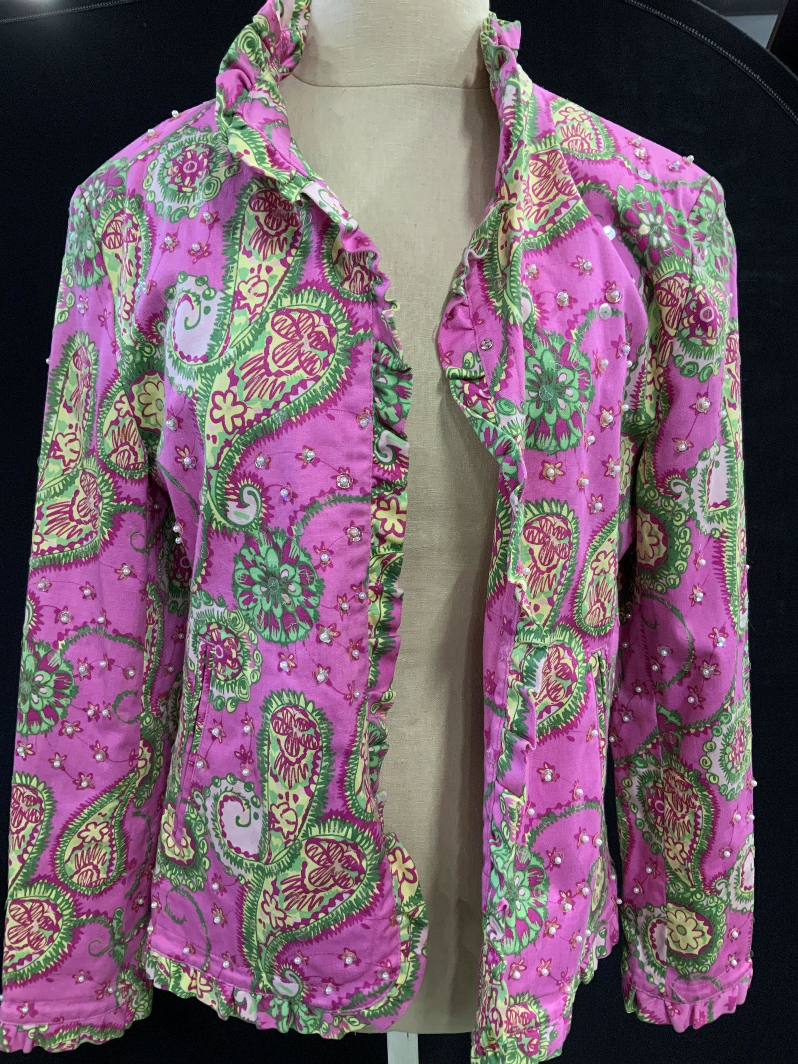 REDD JEANS Pink Paisley Cotton Jacket: Ladies dressy yet casual pink cotton and stretch jean jacket with ruffle collar. Fully lined, designer labeled, size 6. Embellished with white costume pearls and sequins. Ladies bohemian wear, ladies 