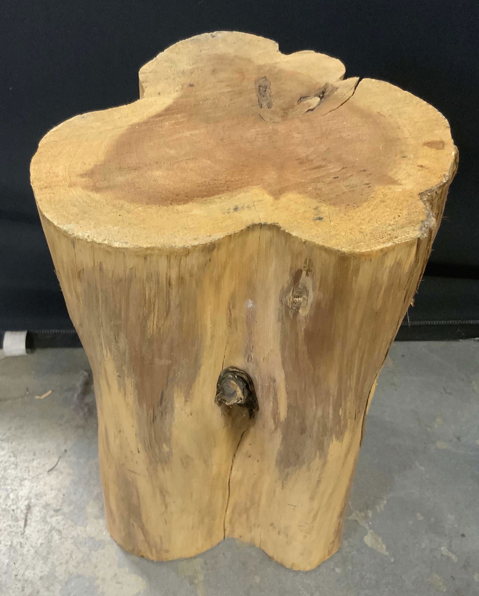 Wooden Log Home Accessory Decor (1 of 8)