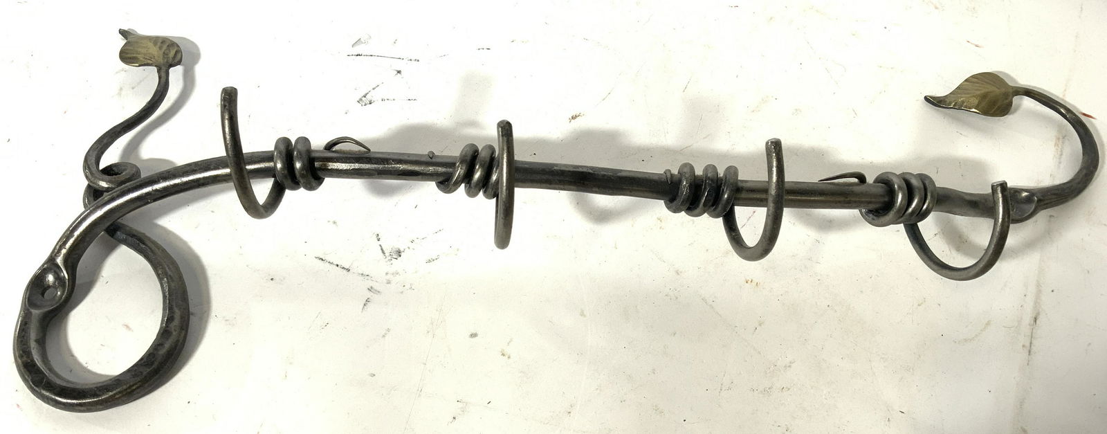 Vine & Leaf Style Wall Mount Key Hanger (1 of 7)