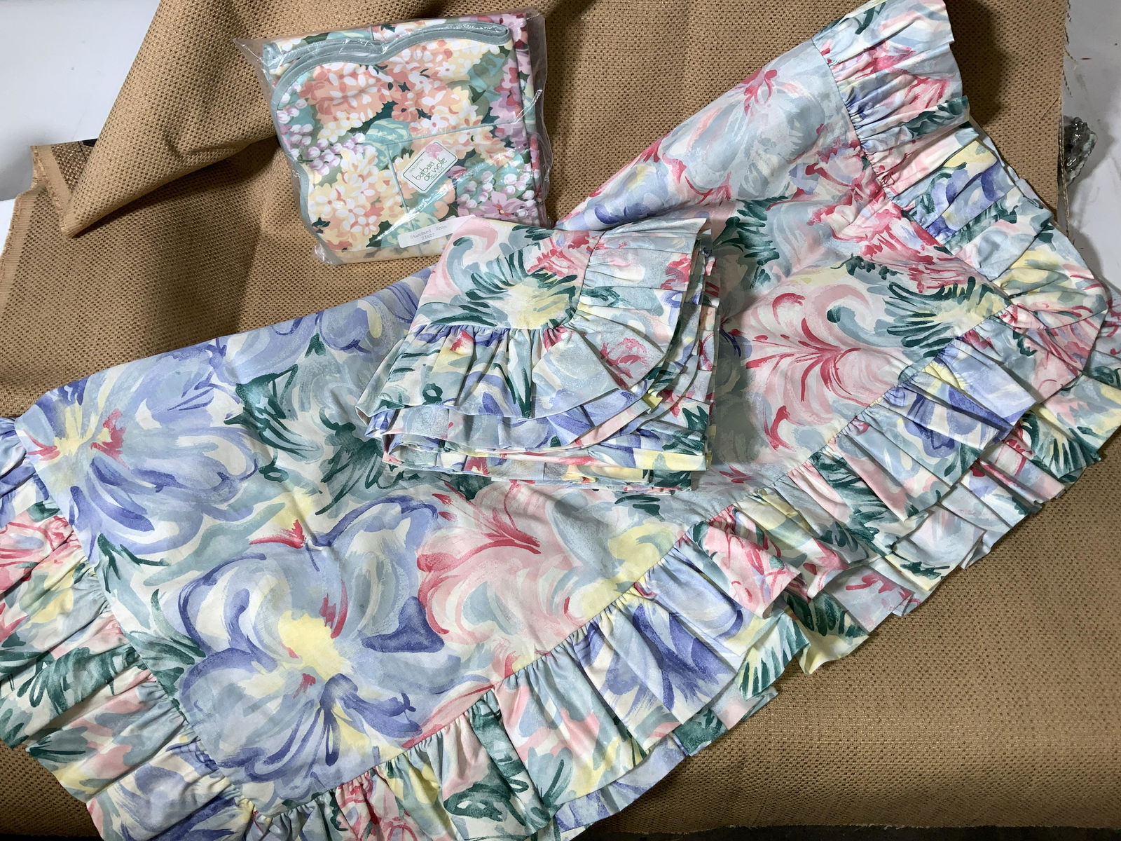 NWT Never Used Cotton Floral Shams (1 of 6)