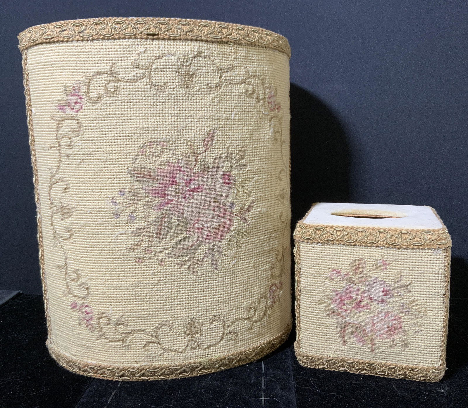 Set 2 Vintage Needlepoint Accessories (1 of 7)