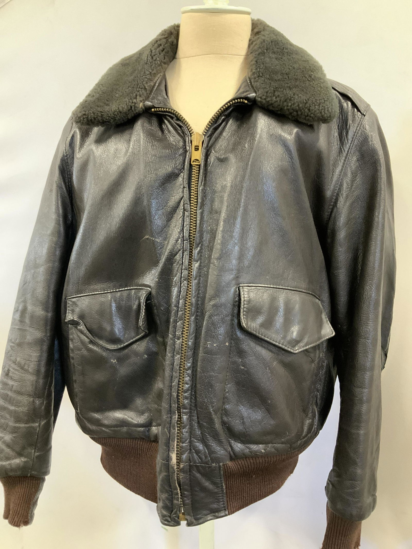 LLBEAN LEATHER & SHEARLING BOMBER JACKET (1 of 8)