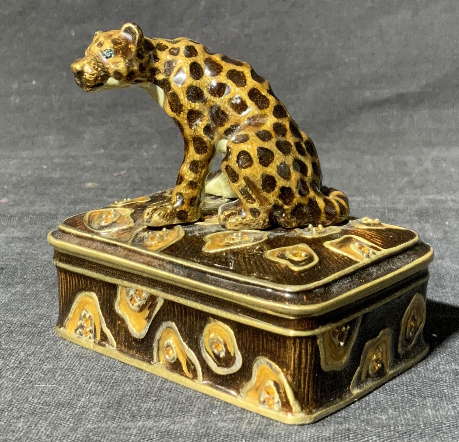 Enameled Cheetah Pill Box (1 of 6)