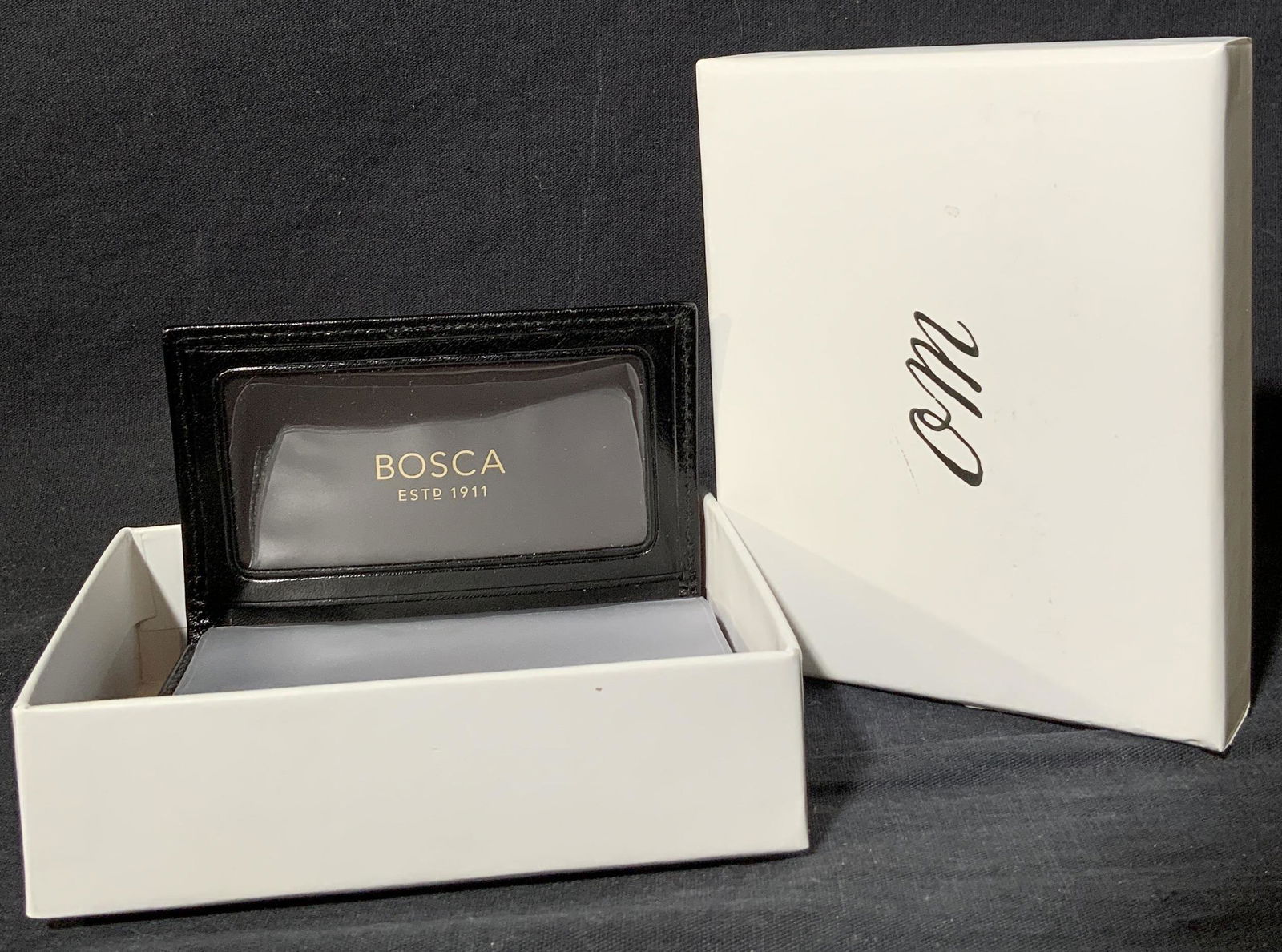 BOSCA 1911 Black Leather Wallet (1 of 4)
